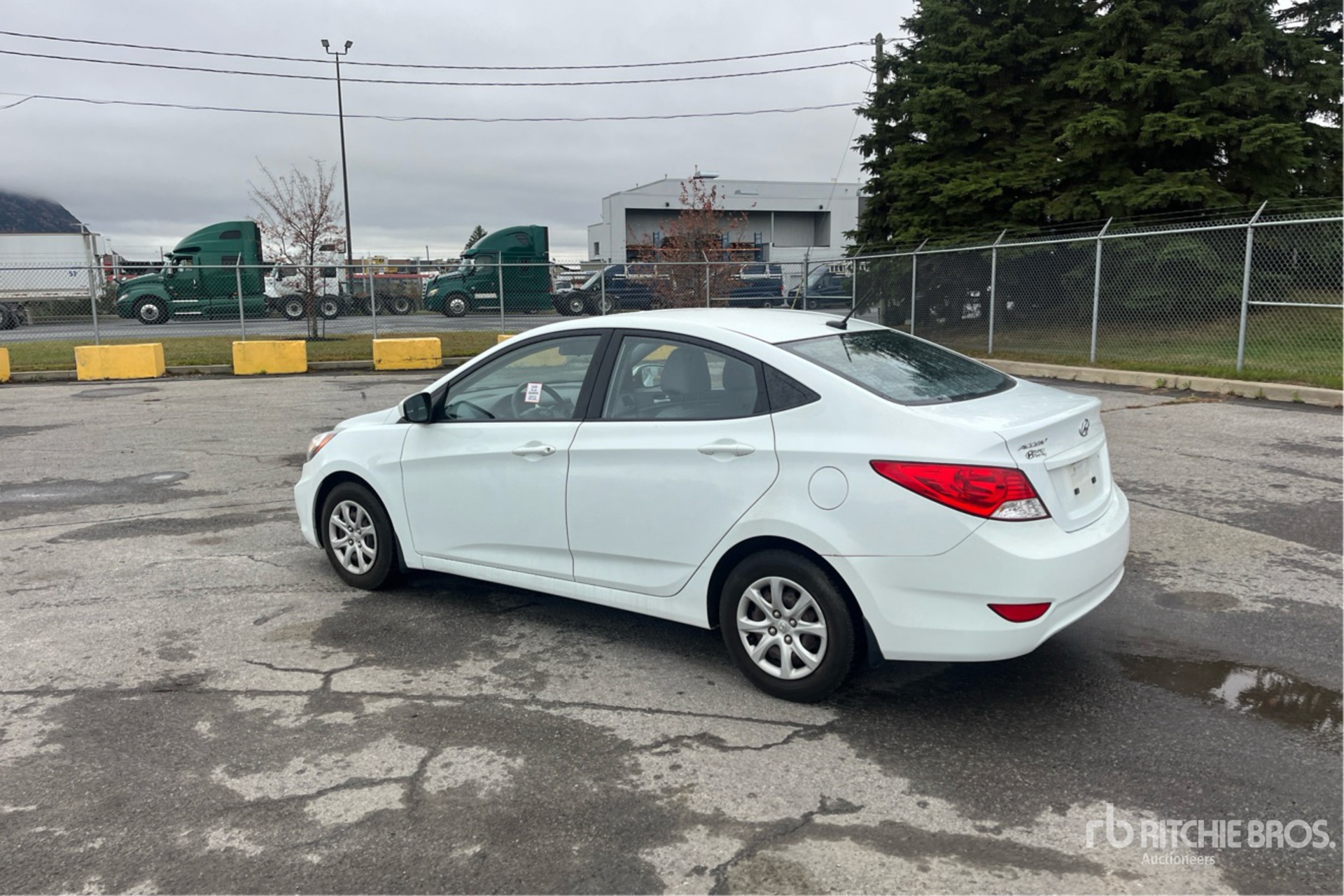 General Appearance with Picture, Left Rear Corner