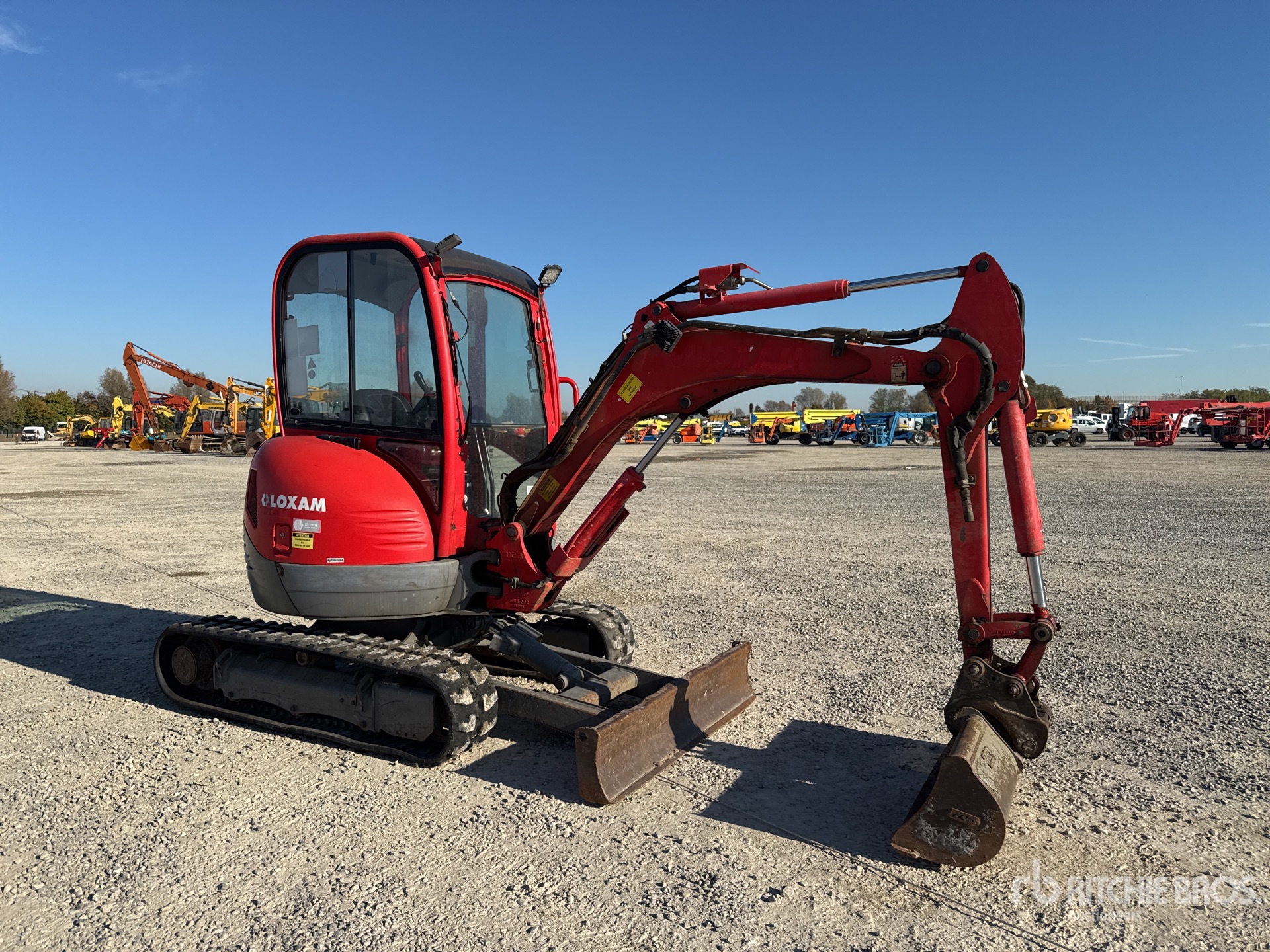 Aspect général with Image, coin avant droit