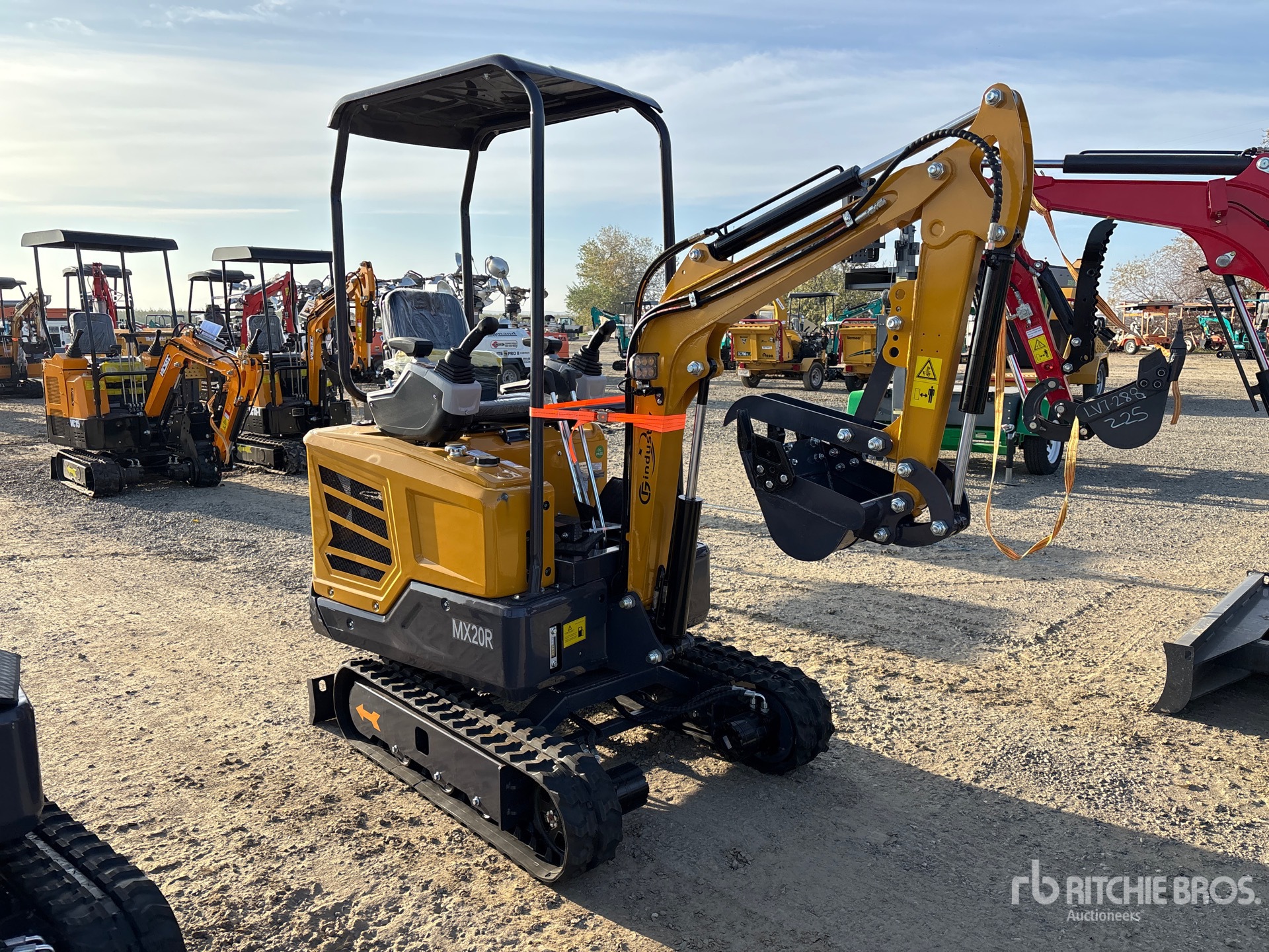 General Appearance with Picture, Right Front Corner