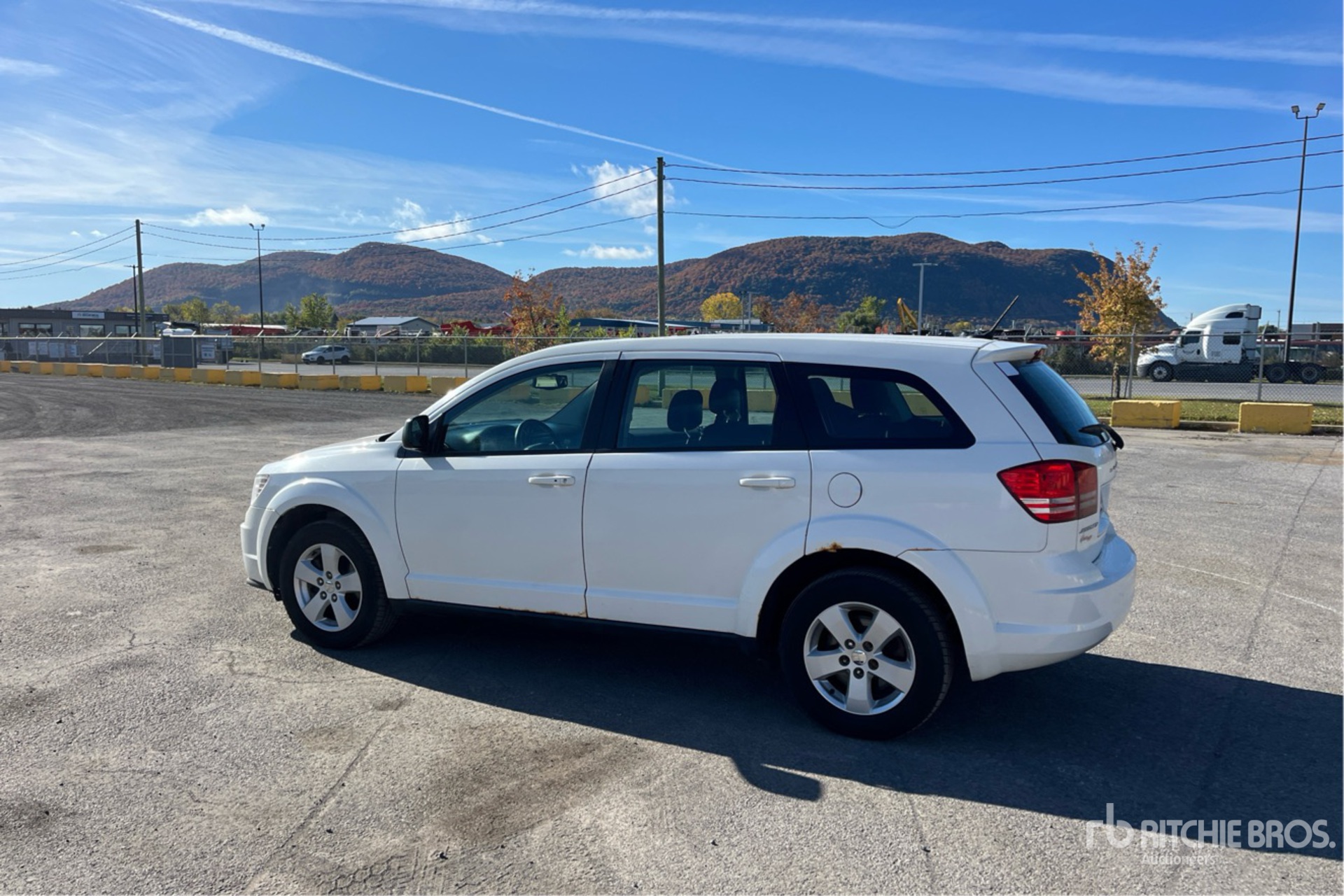 General Appearance with Picture, Left Rear Corner