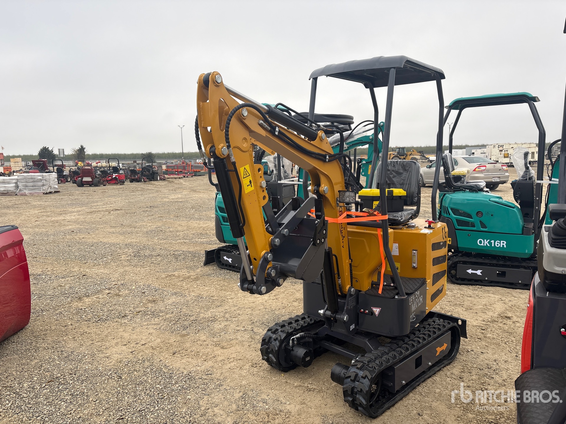 General Appearance with Picture, Left Front Corner