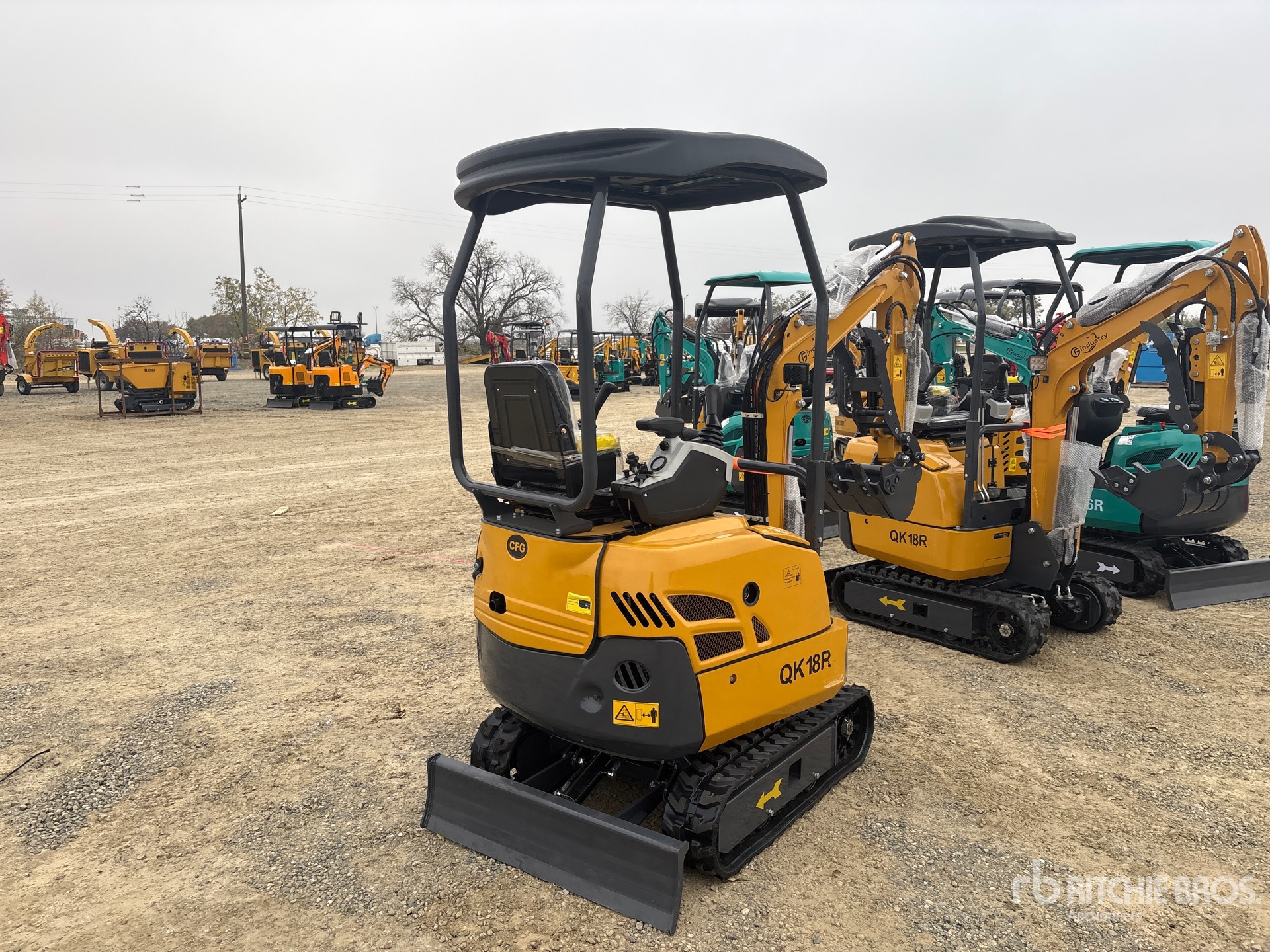 General Appearance with Picture, Right Rear Corner