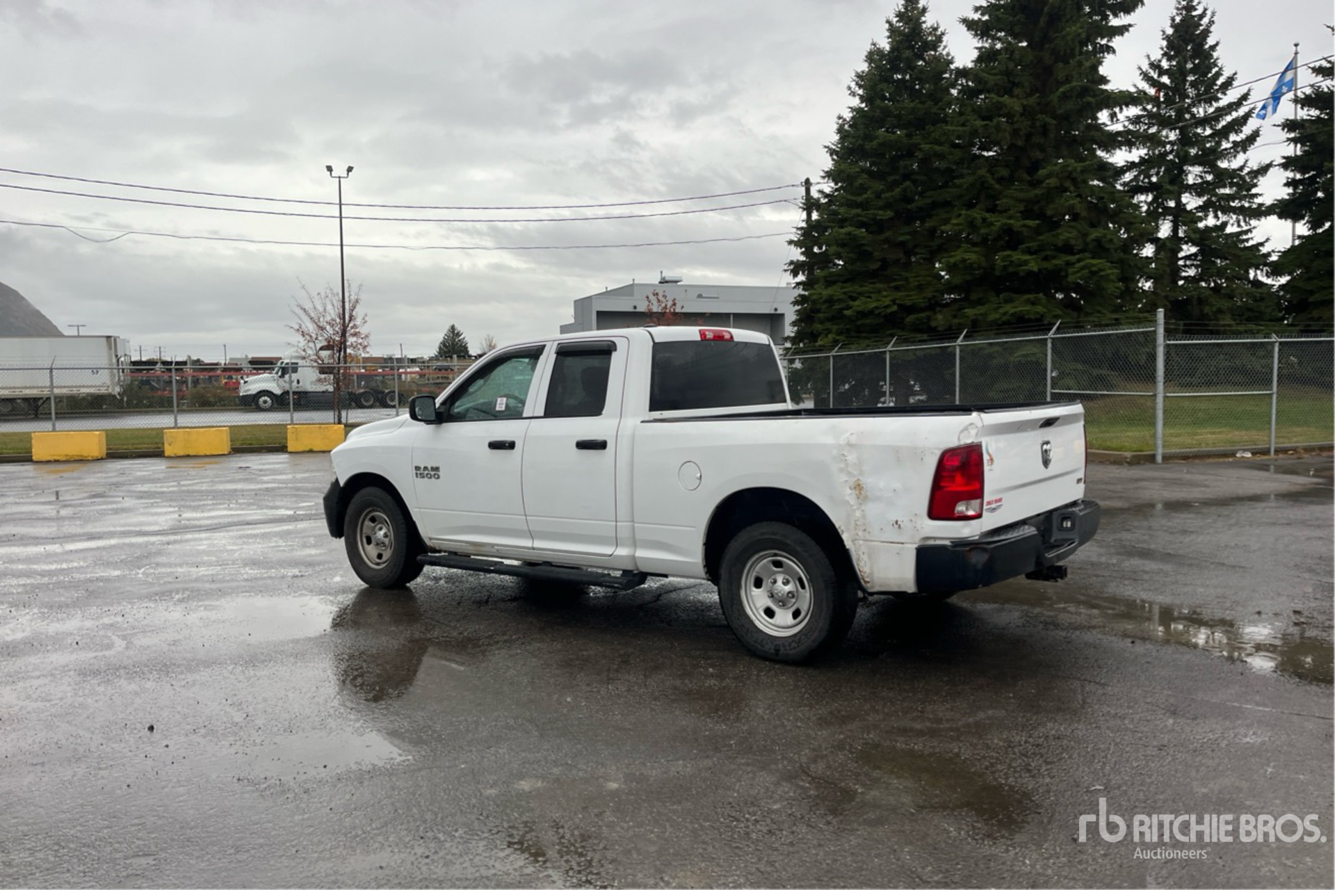 General Appearance with Picture, Left Rear Corner