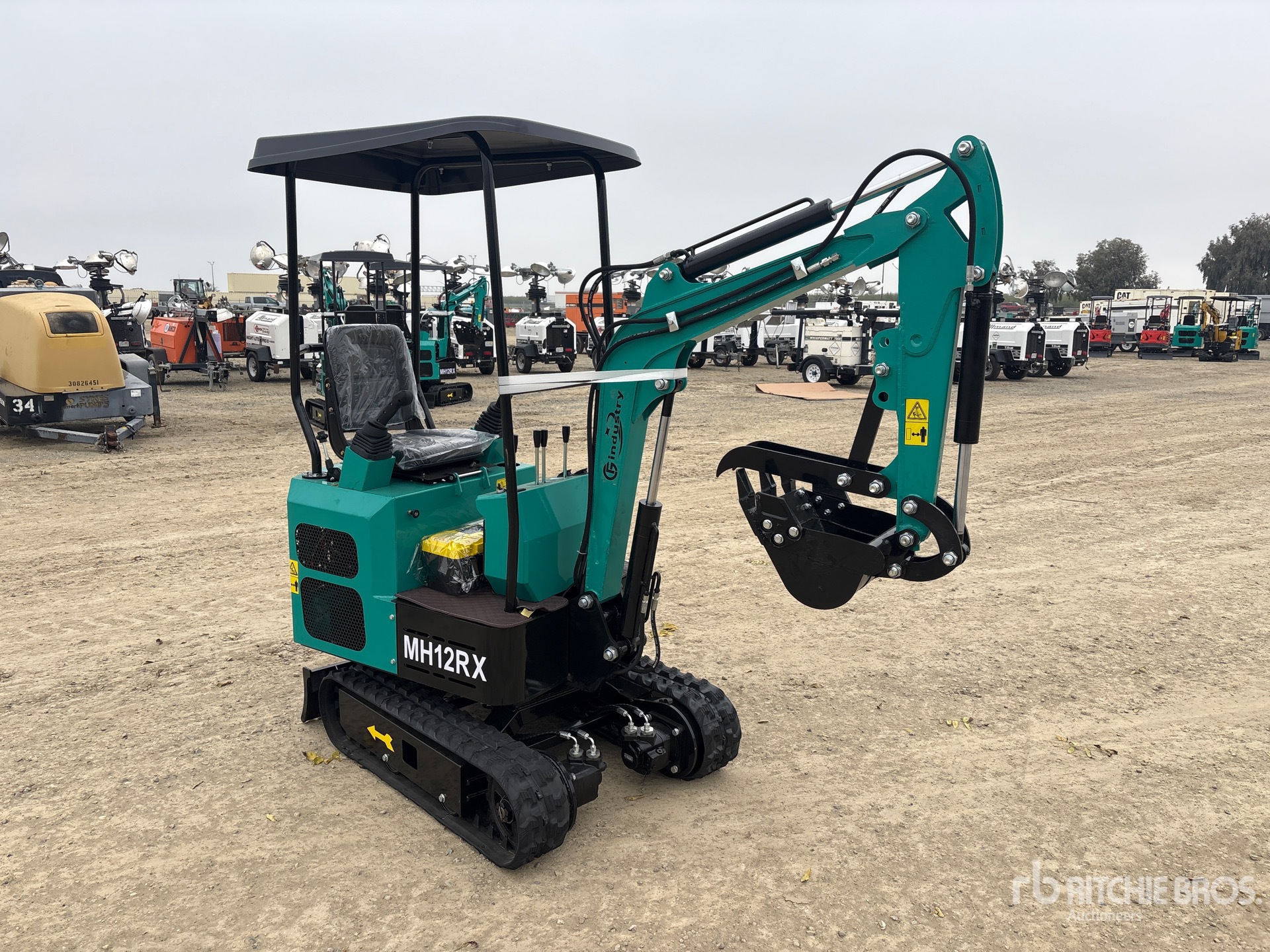 General Appearance with Picture, Right Front Corner