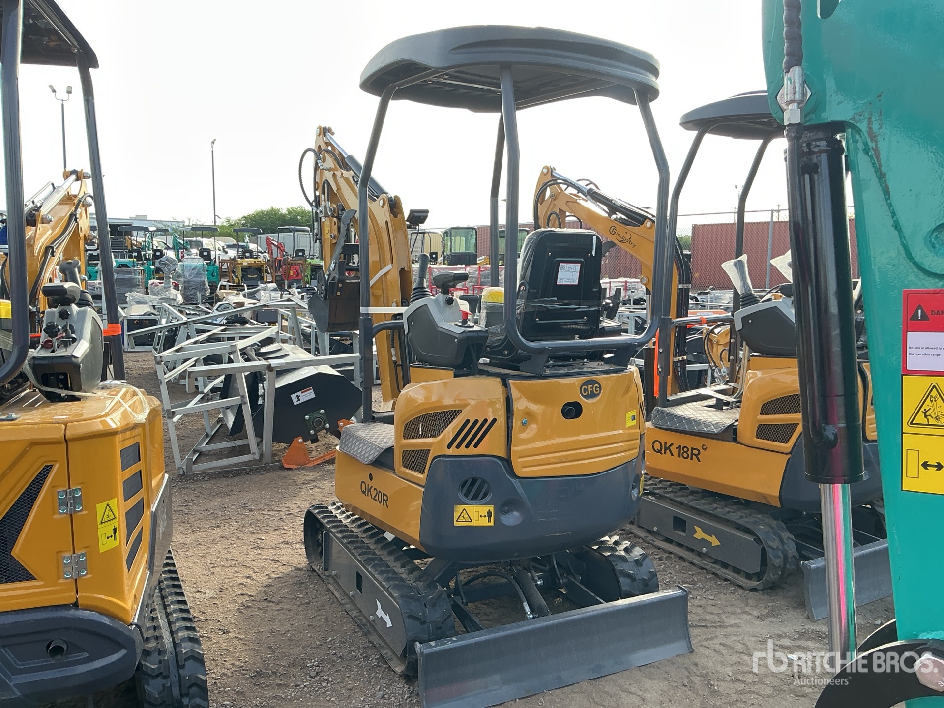 General Appearance with Imagen: esquina trasera izquierda