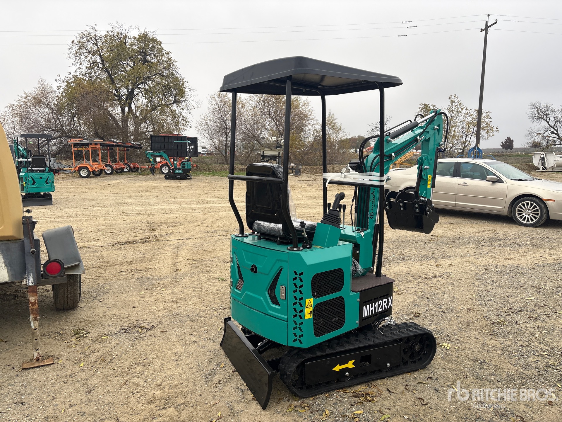 General Appearance with Picture, Right Rear Corner