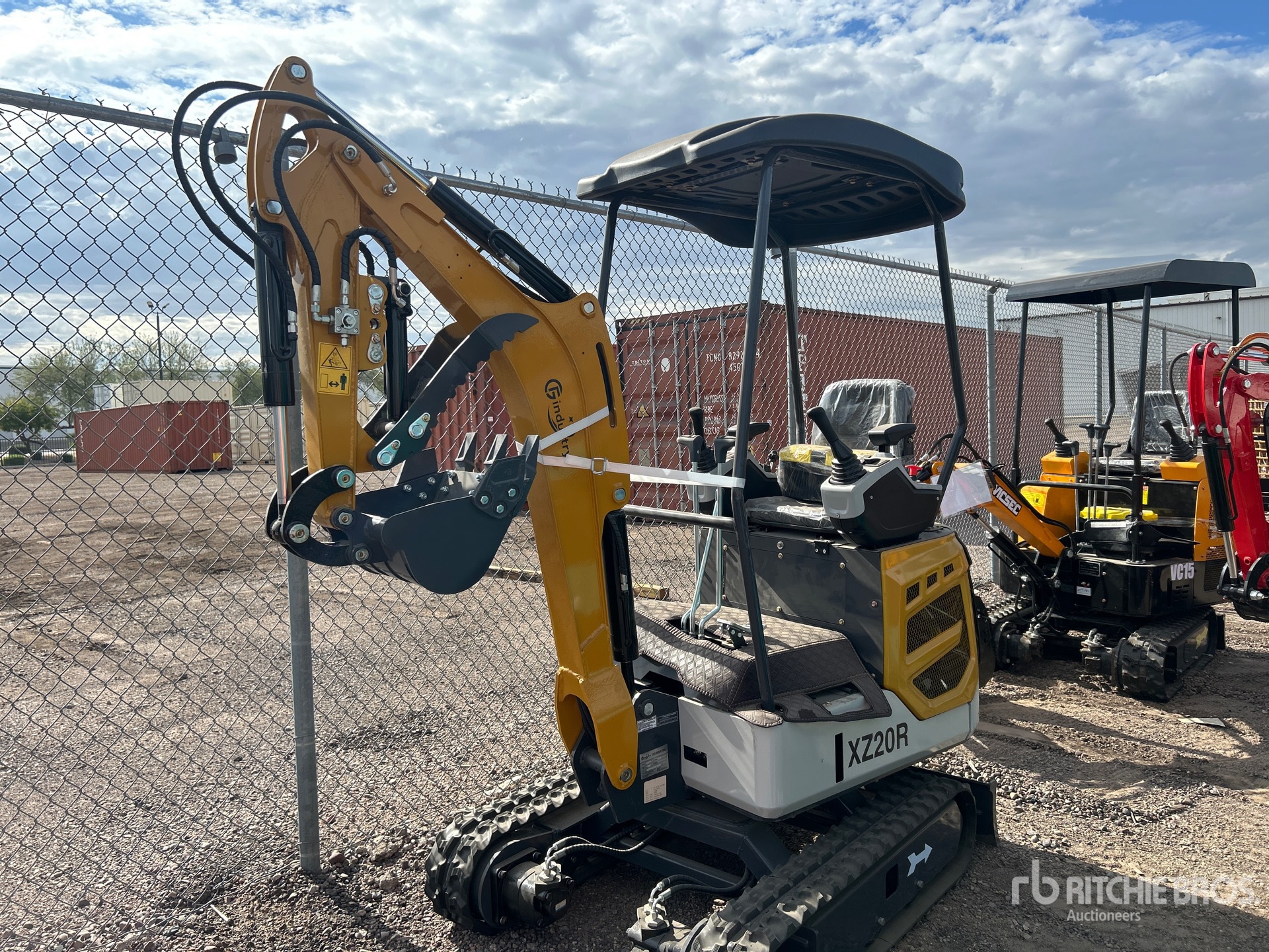 General Appearance with Featured Photo