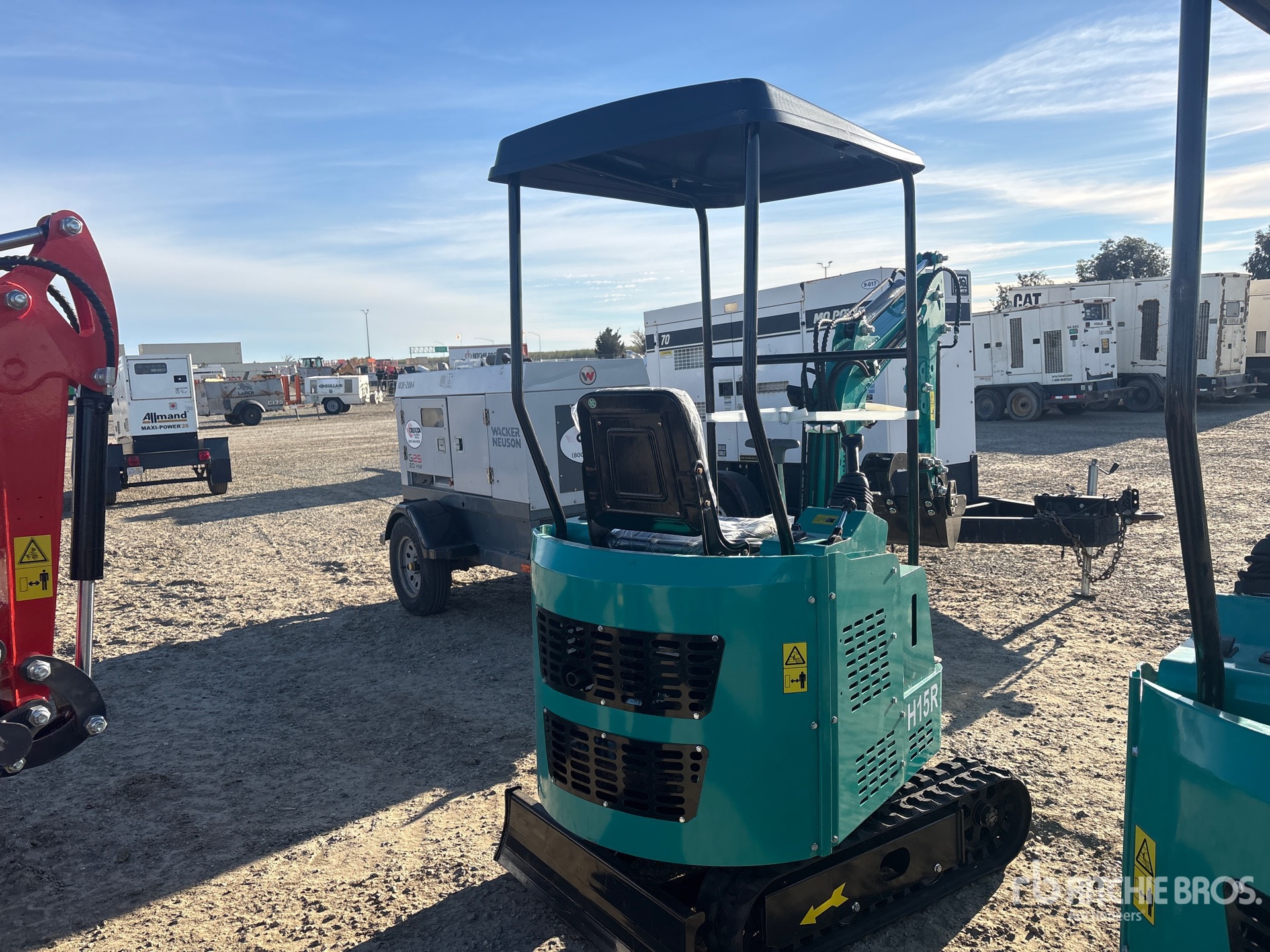 General Appearance with Picture, Right Rear Corner