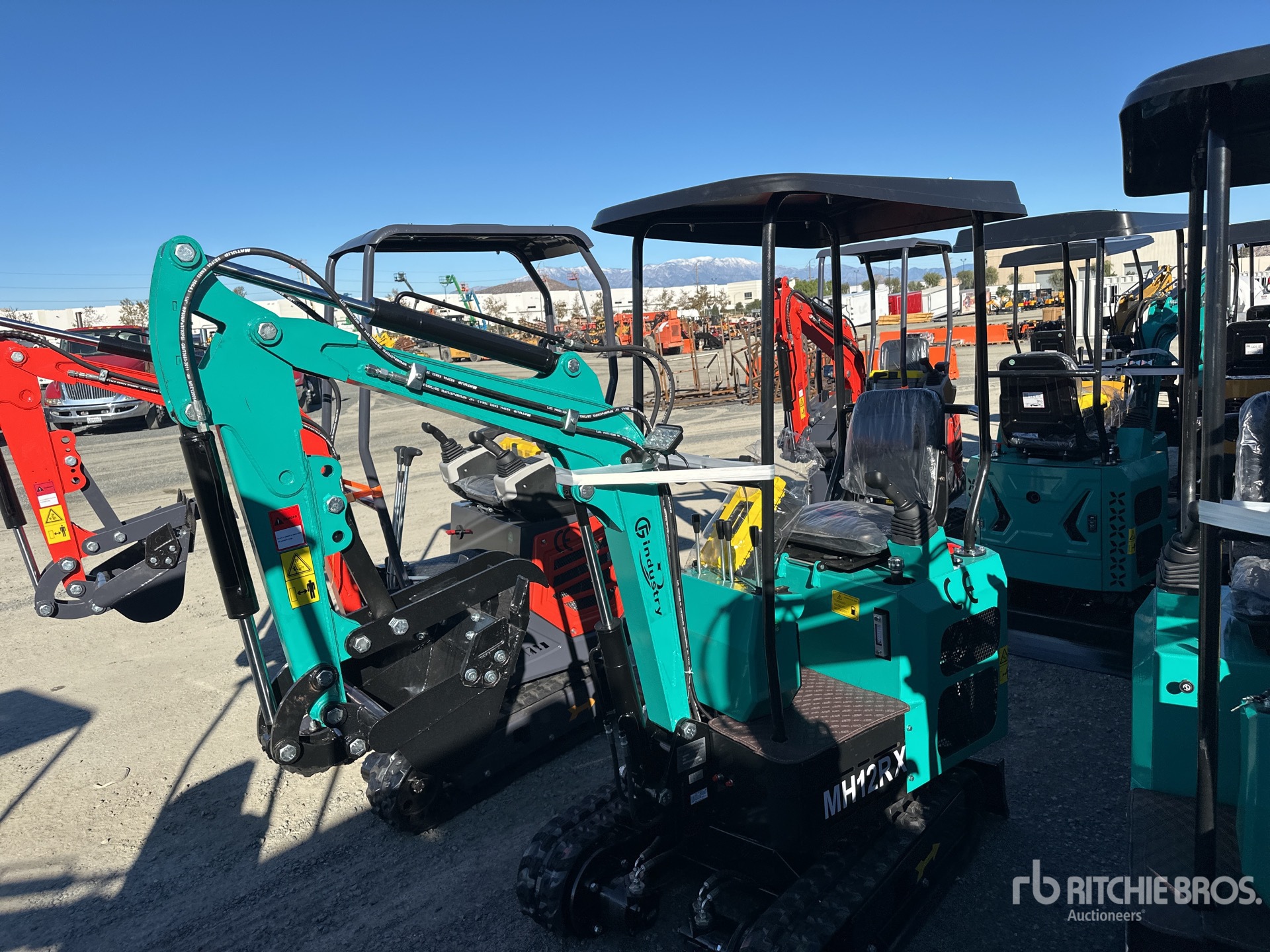 General Appearance with Picture, Left Front Corner