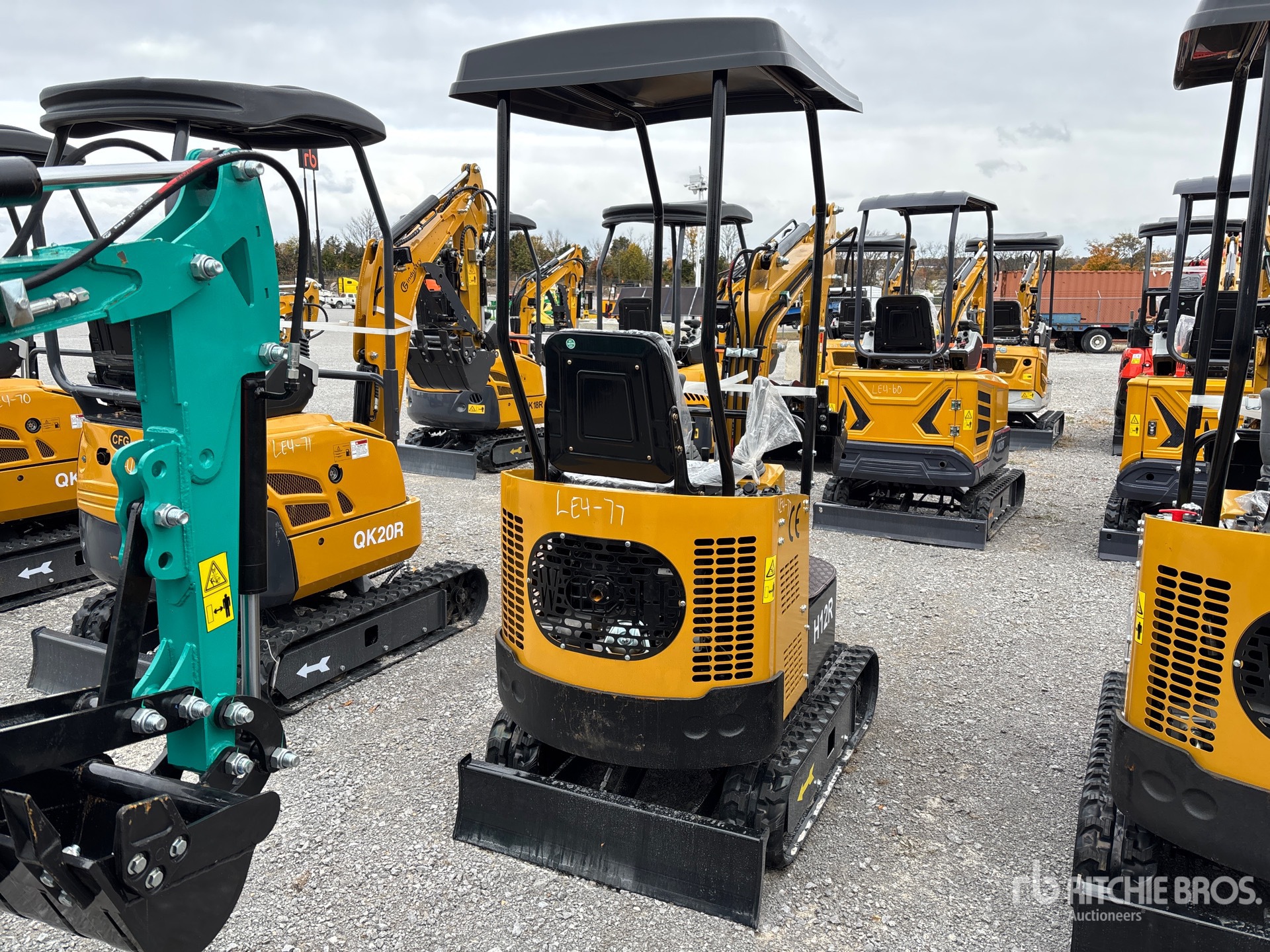 General Appearance with Picture, Right Rear Corner