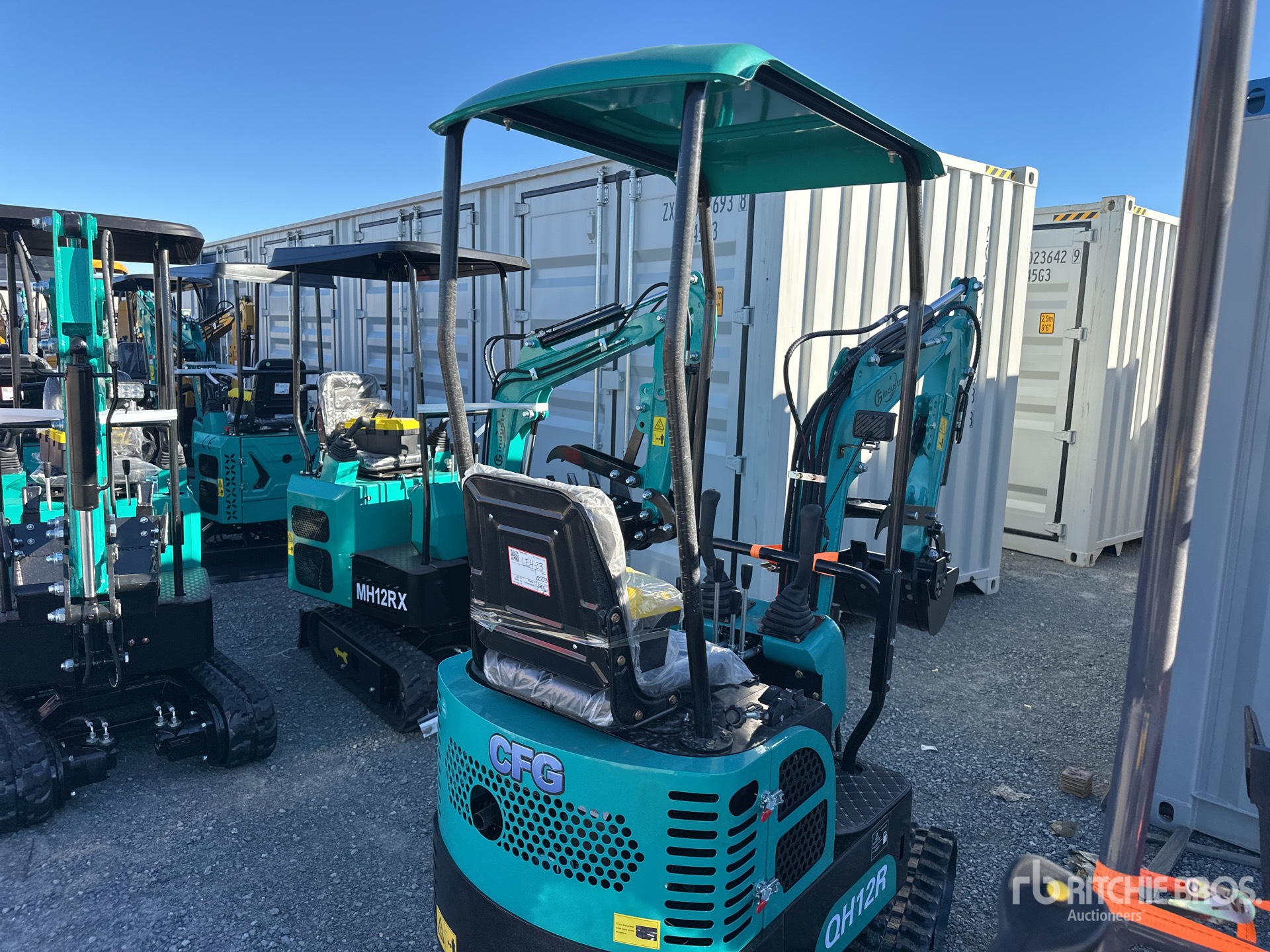 General Appearance with Picture, Right Rear Corner