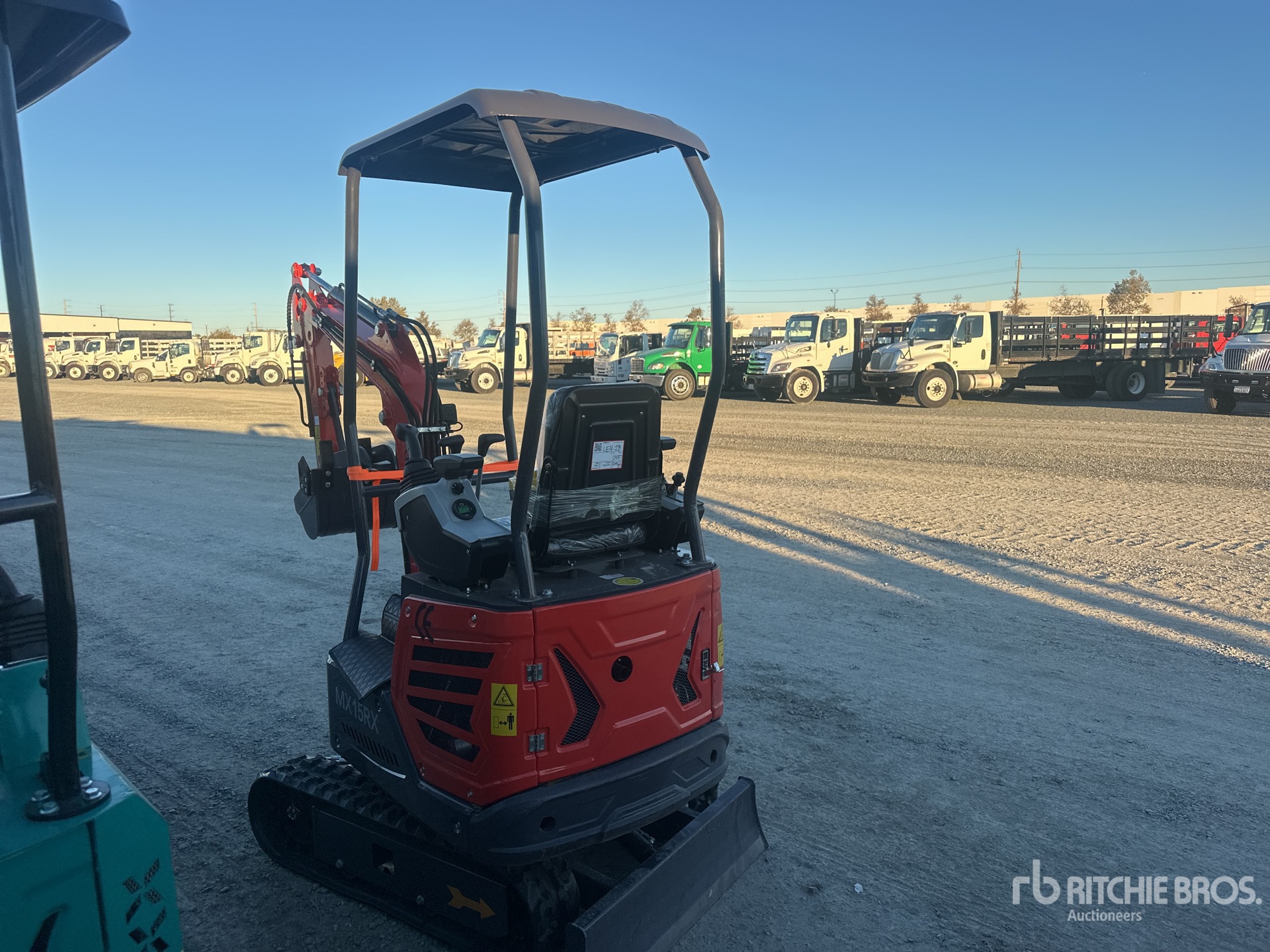 General Appearance with Picture, Left Rear Corner