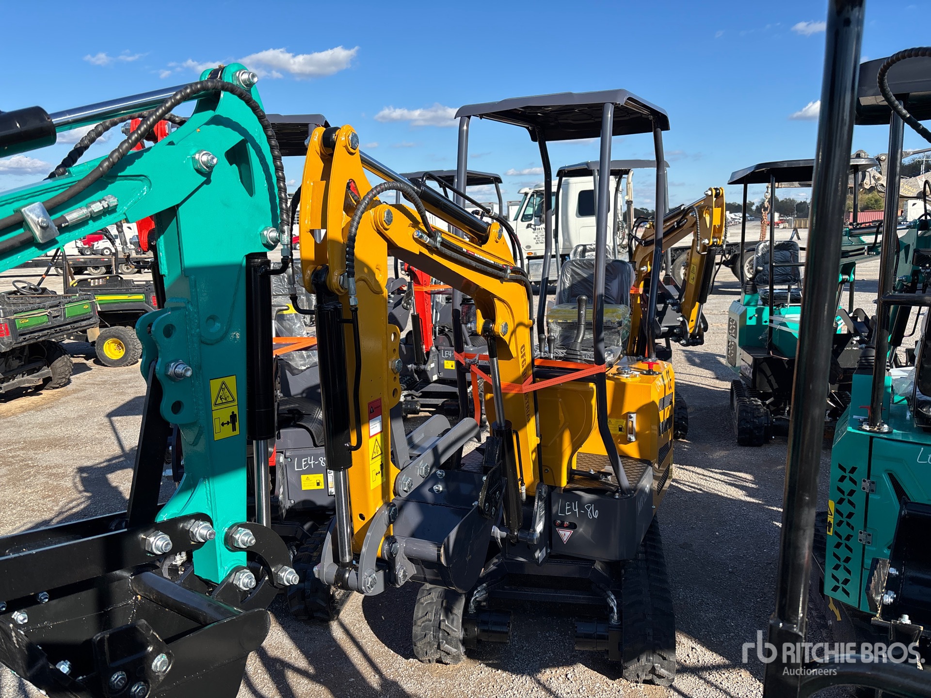 General Appearance with Picture, Left Front Corner