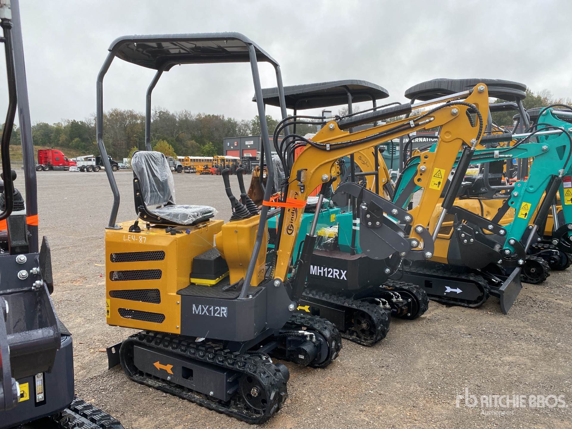 General Appearance with Picture, Left Front Corner