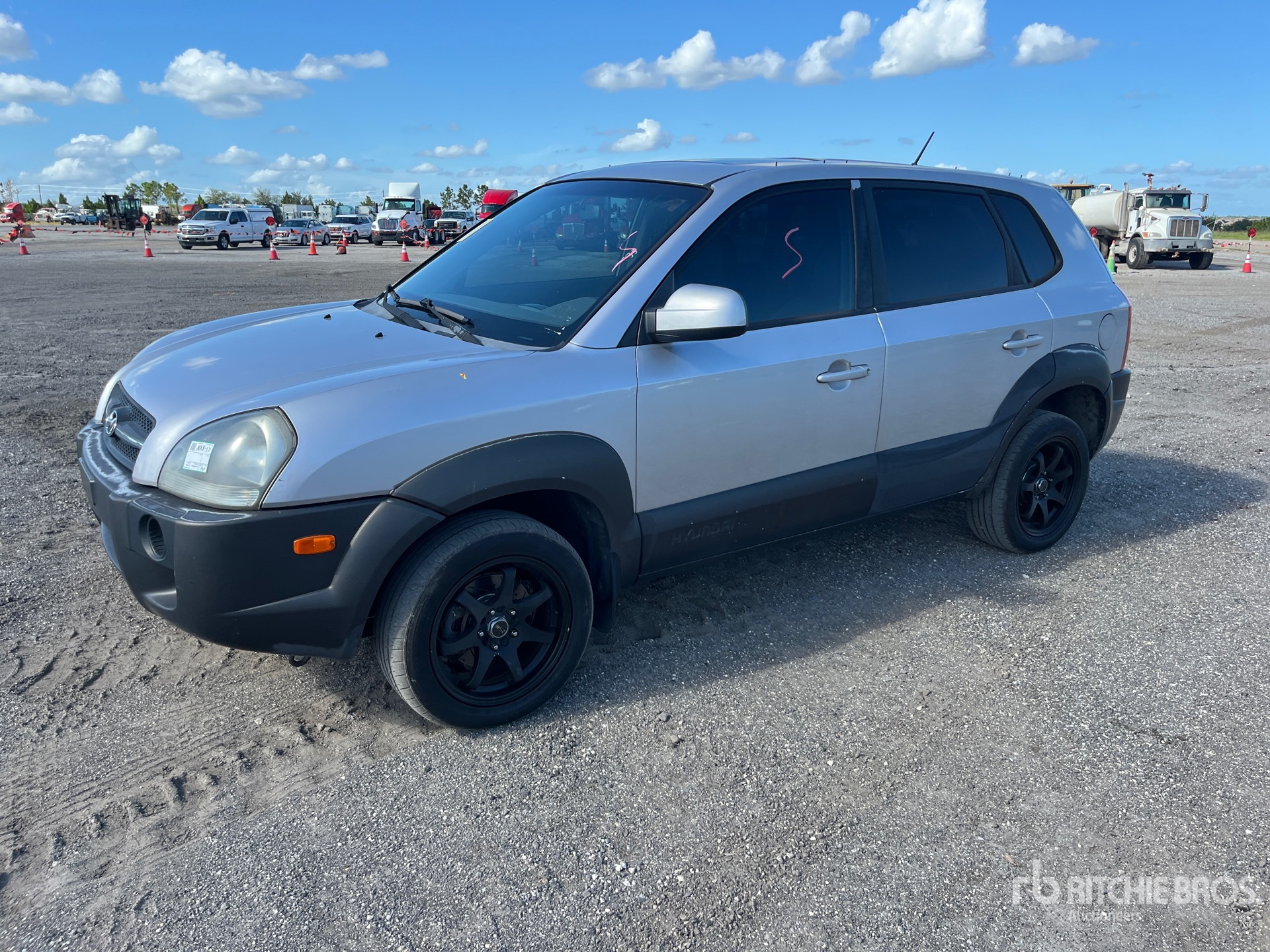 General Appearance with Picture, Left Front Corner