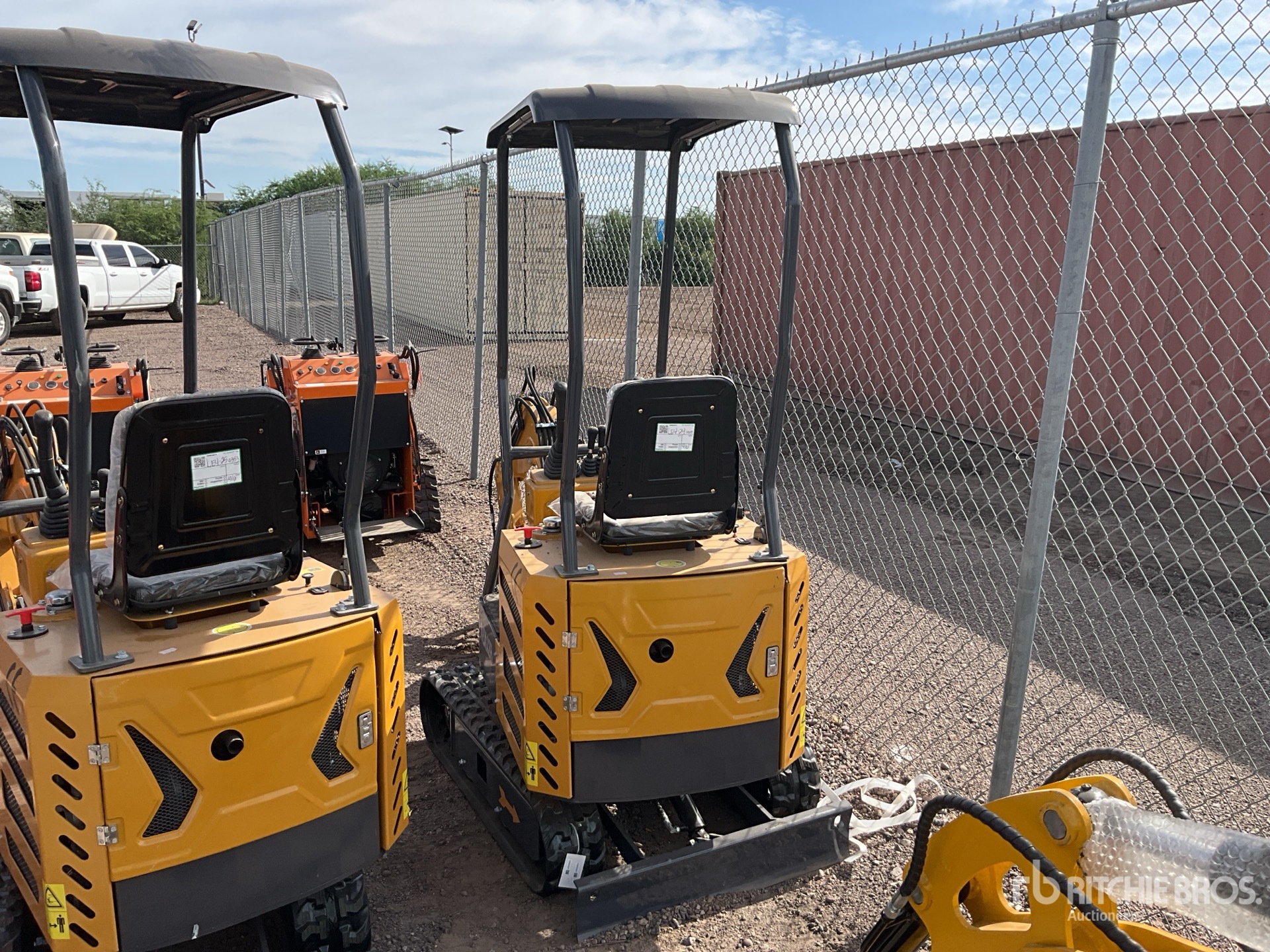 General Appearance with Picture, Left Rear Corner