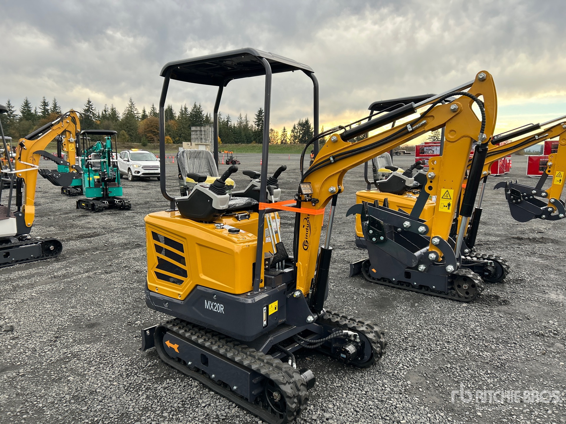 General Appearance with Picture, Right Front Corner