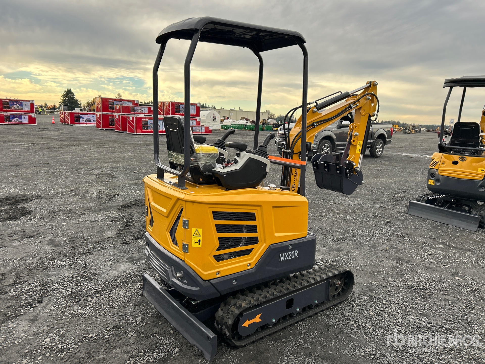 General Appearance with Picture, Right Rear Corner