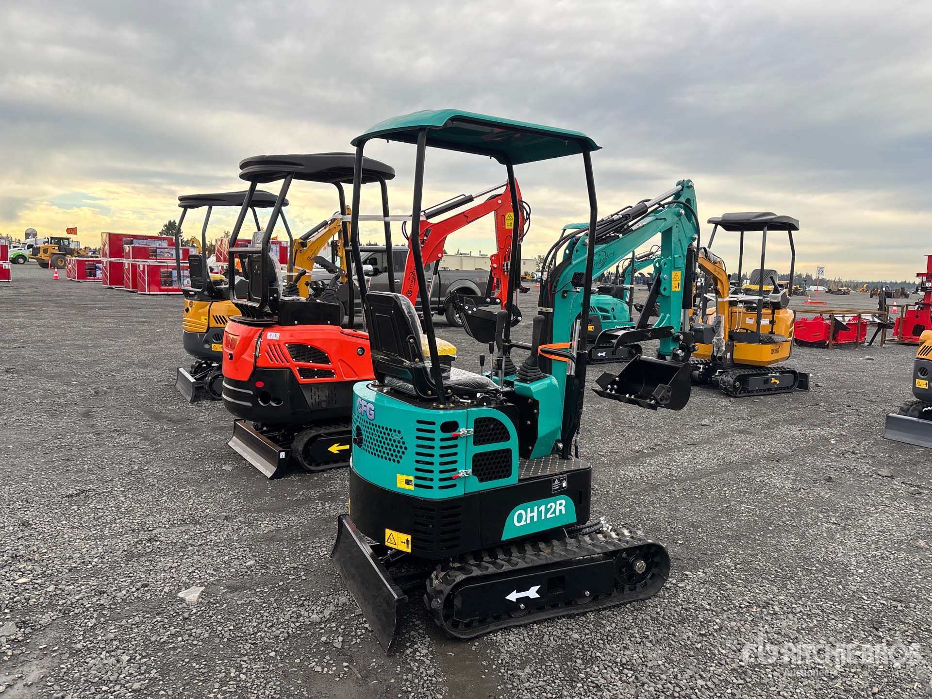 General Appearance with Picture, Right Rear Corner