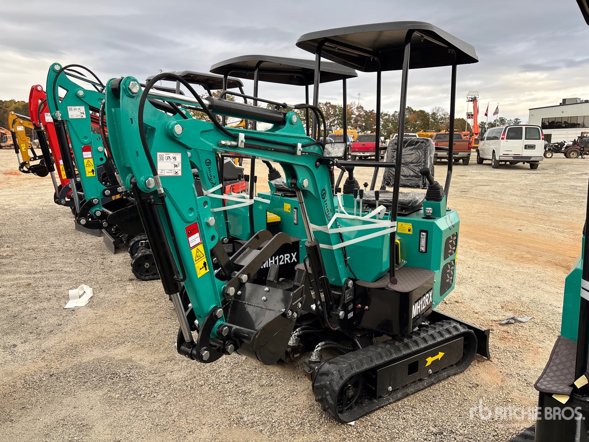 General Appearance with Picture, Left Front Corner