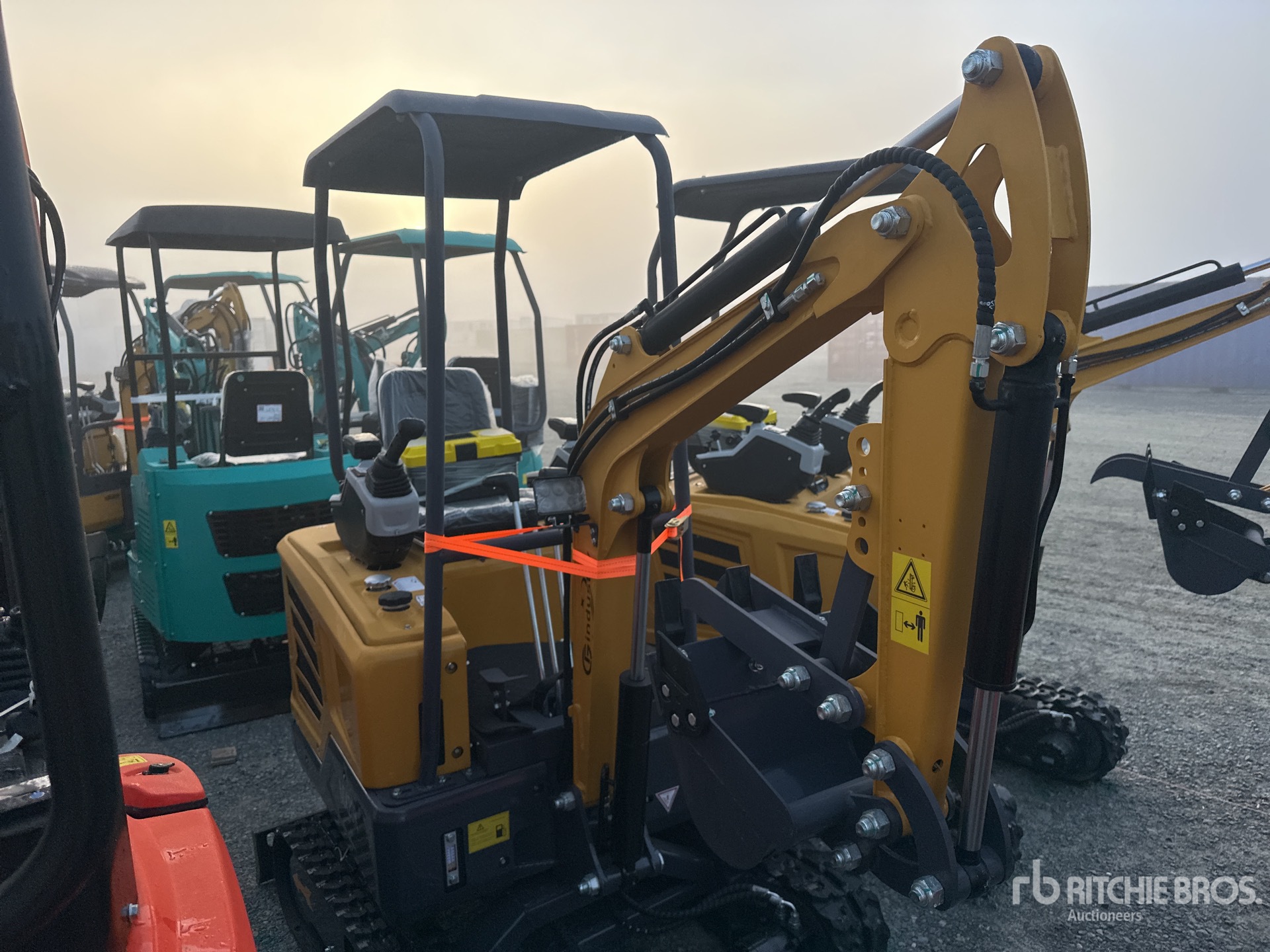 General Appearance with Picture, Right Front Corner