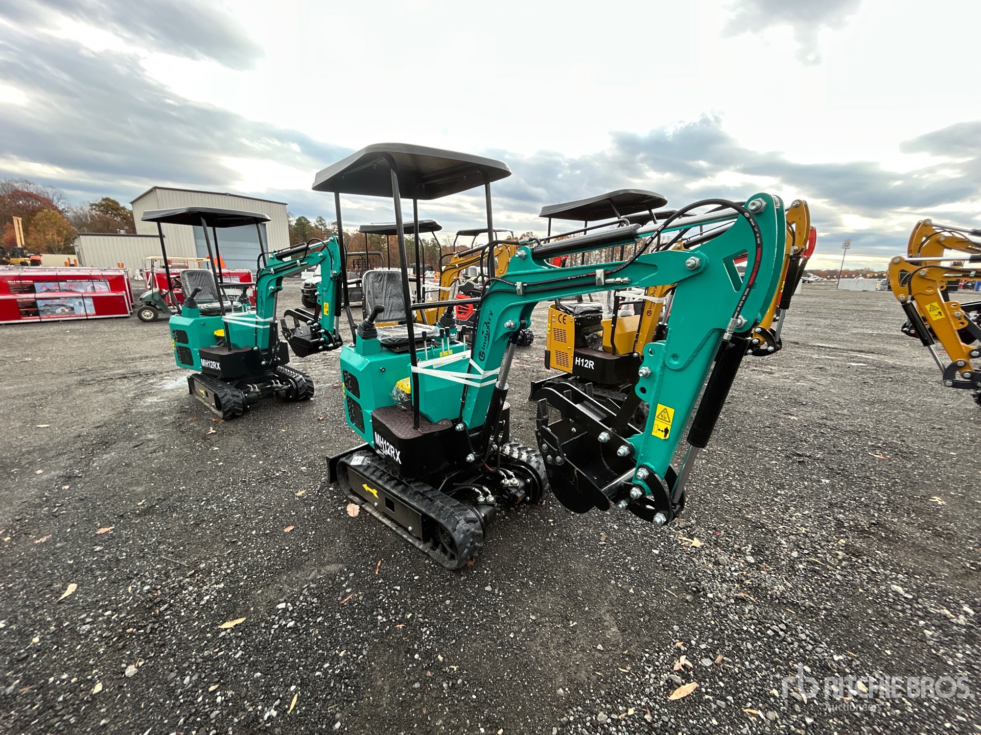 General Appearance with Picture, Right Front Corner