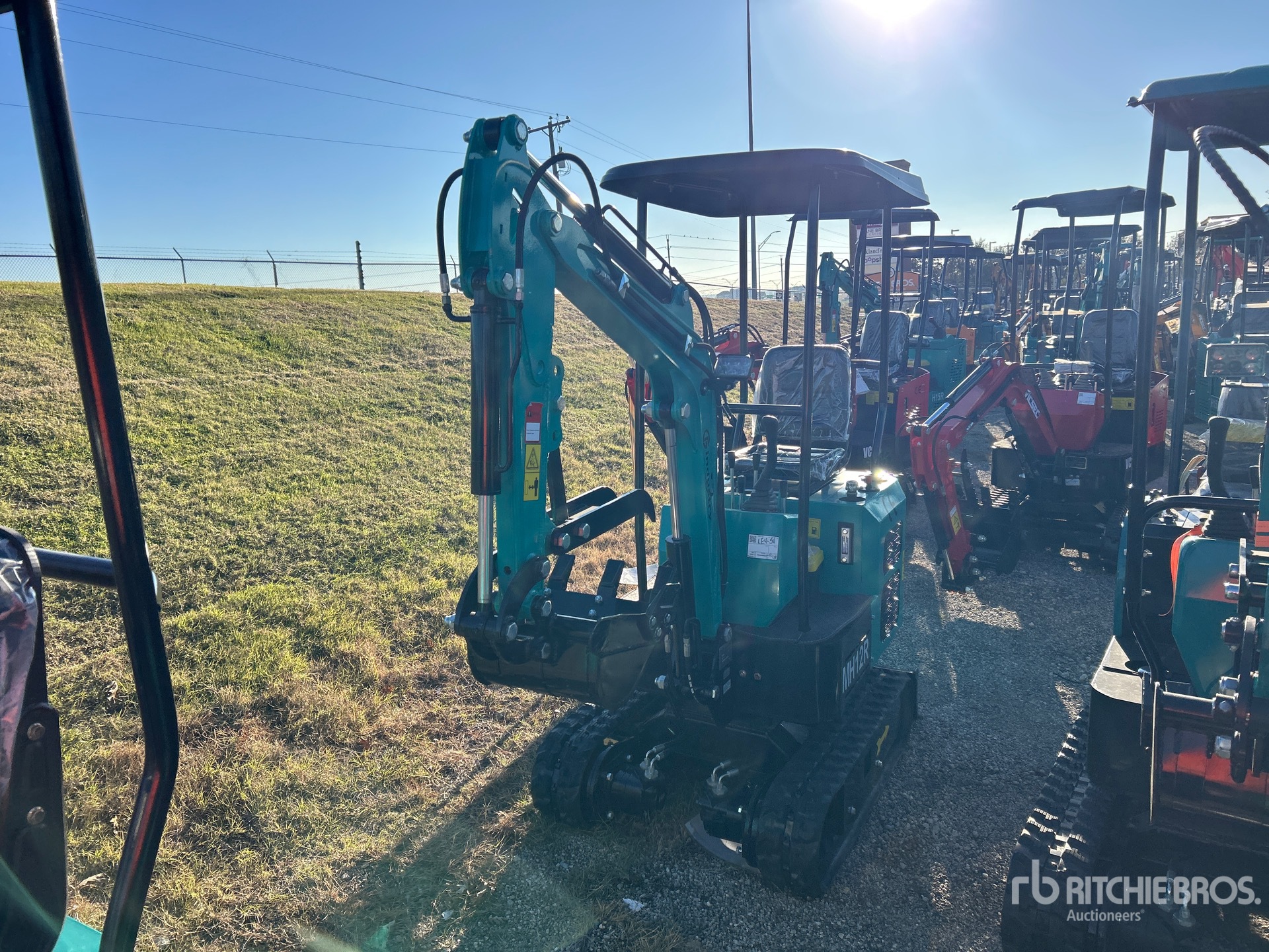 General Appearance with Picture, Left Front Corner