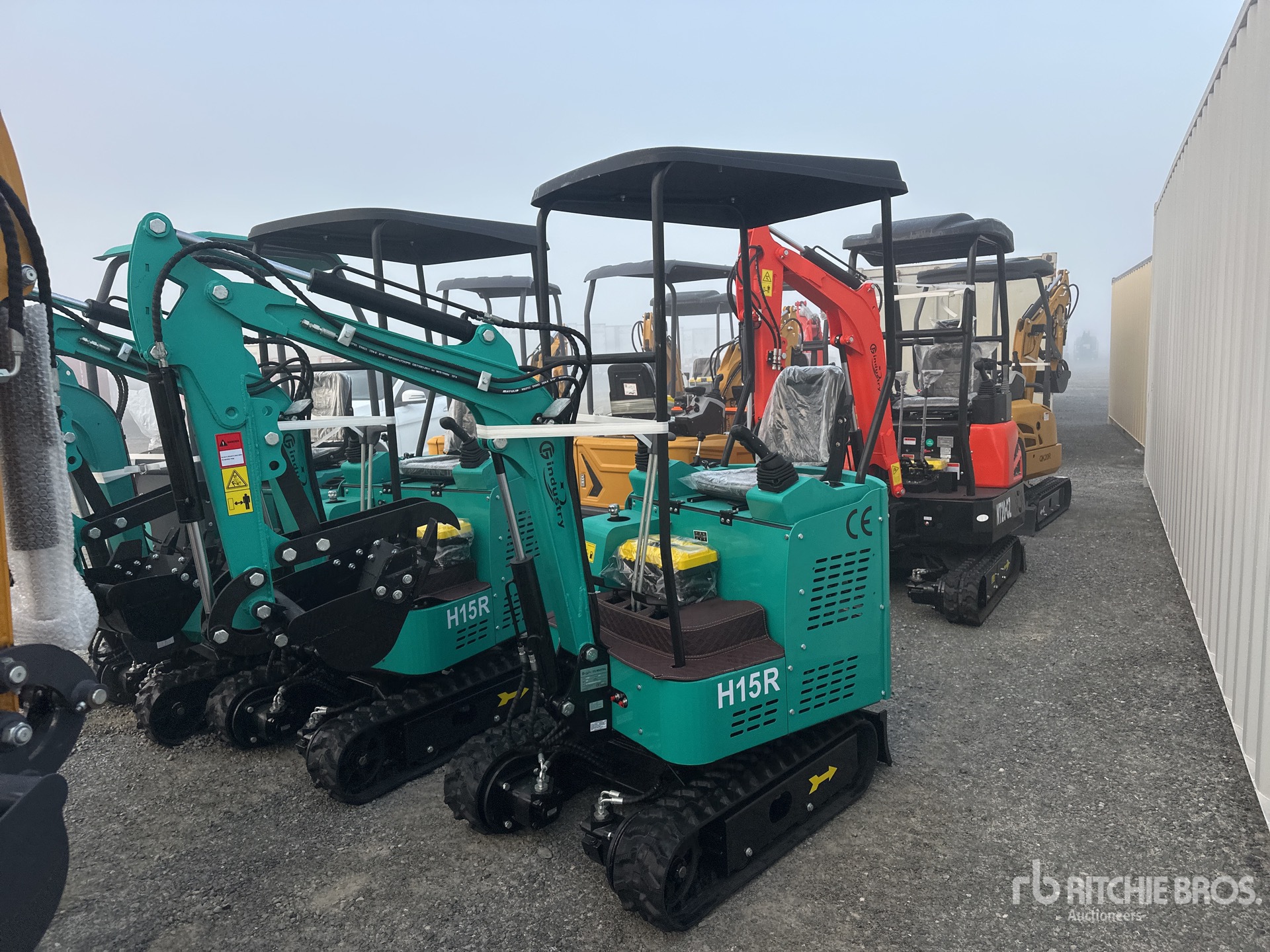 General Appearance with Picture, Left Front Corner