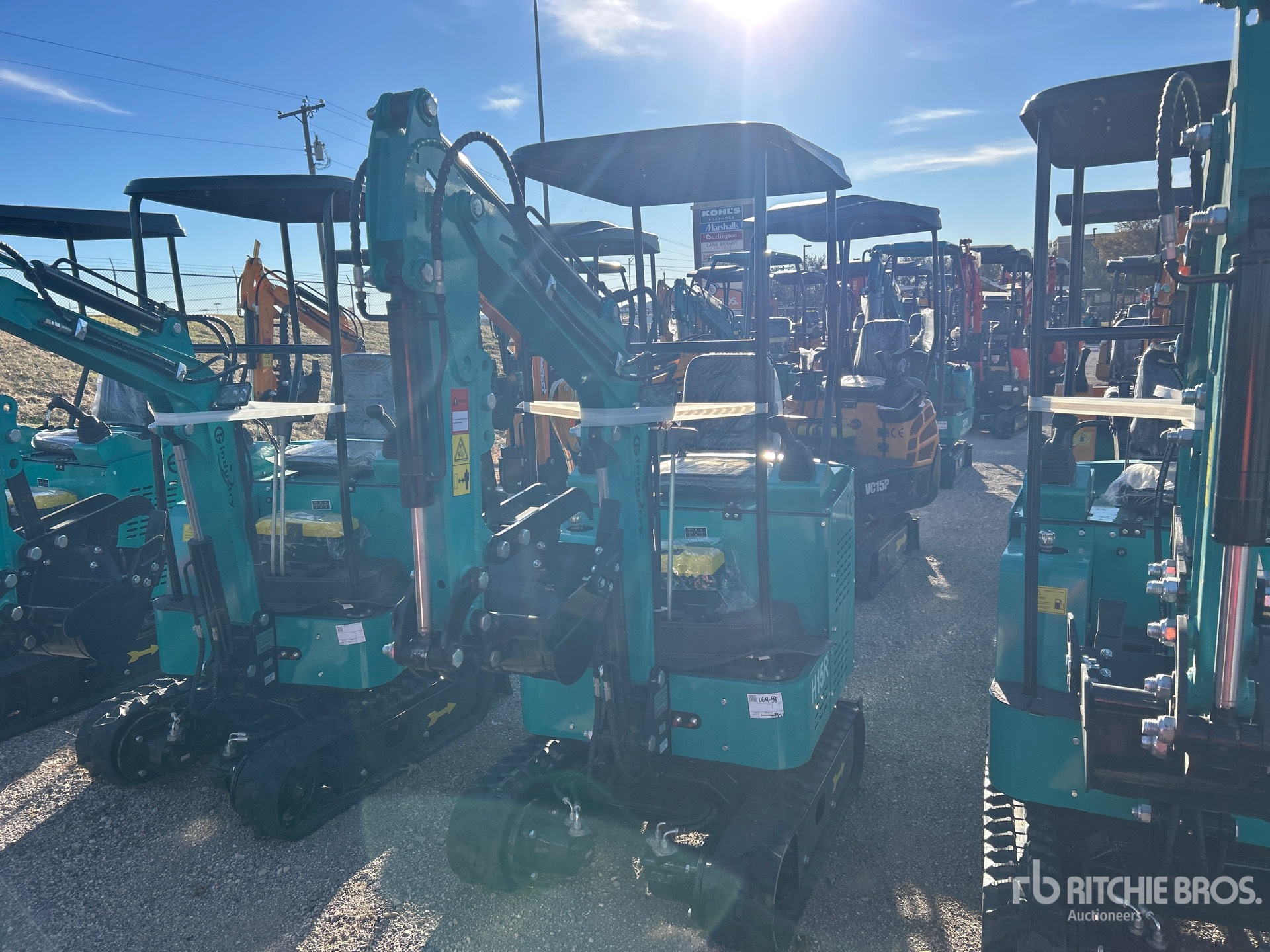 General Appearance with Picture, Left Front Corner