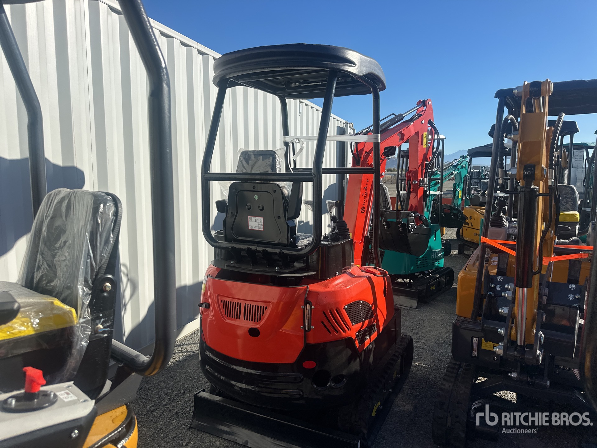 General Appearance with Picture, Right Rear Corner