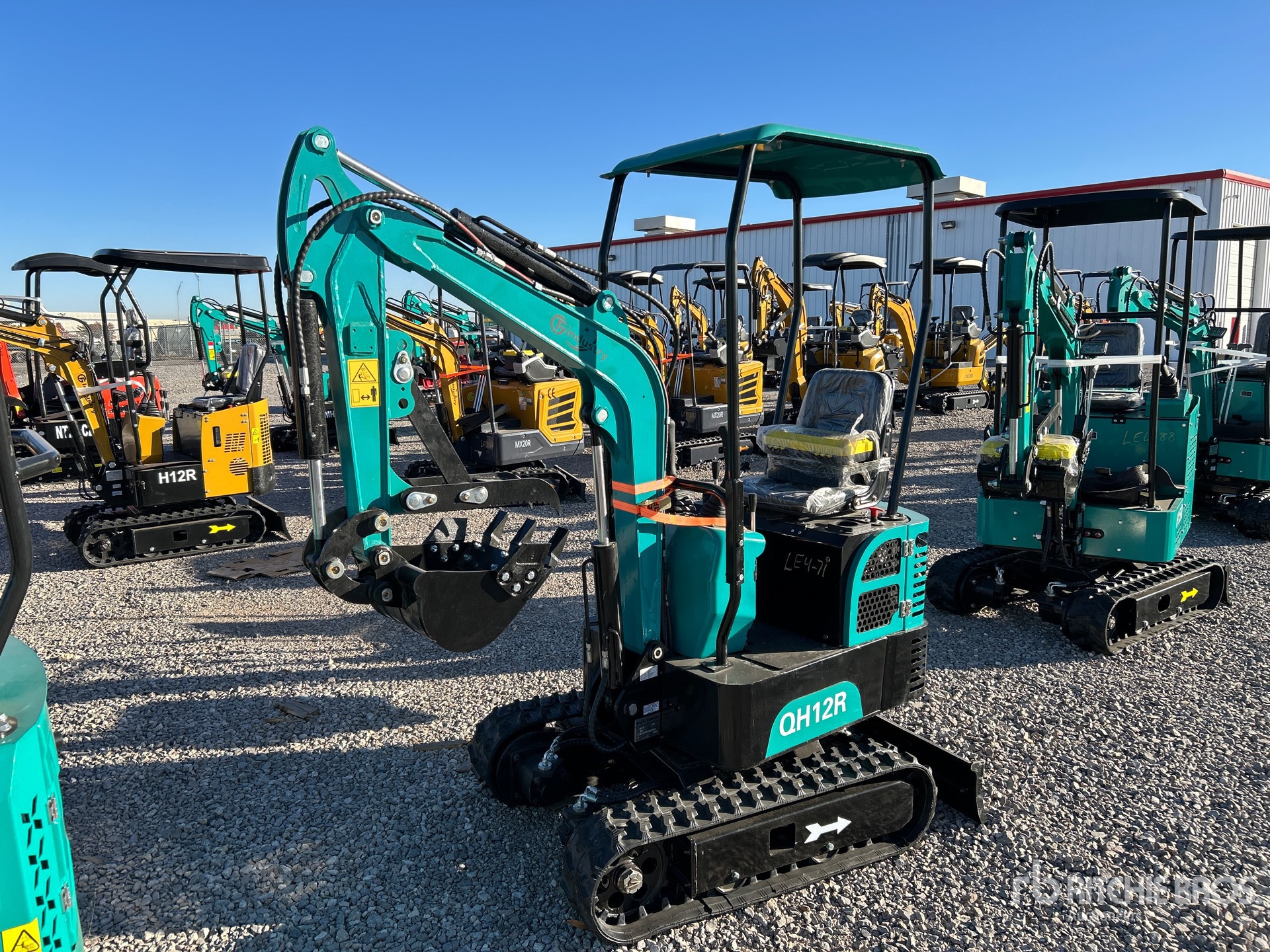 General Appearance with Picture, Left Front Corner