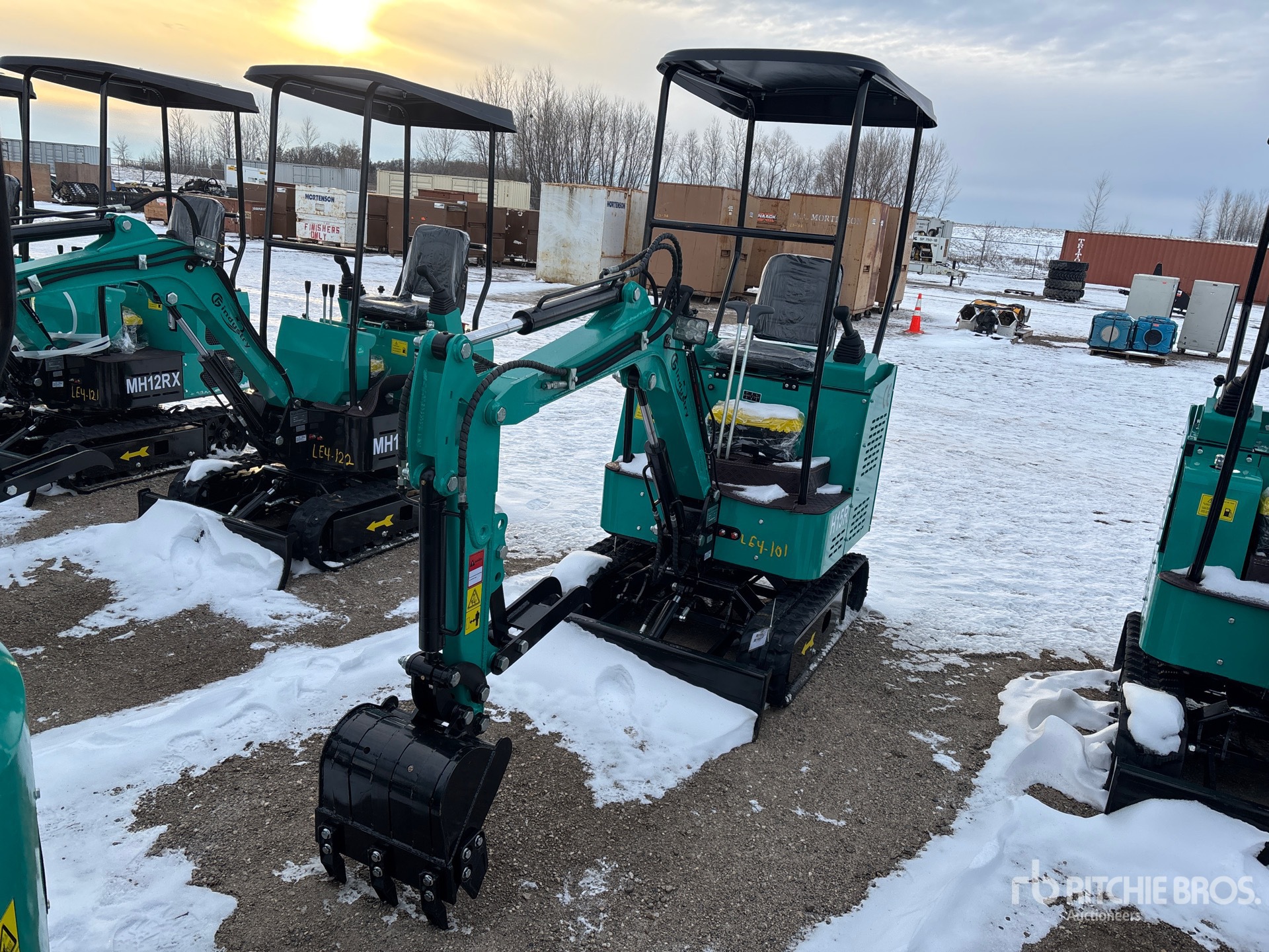 General Appearance with Picture, Left Front Corner