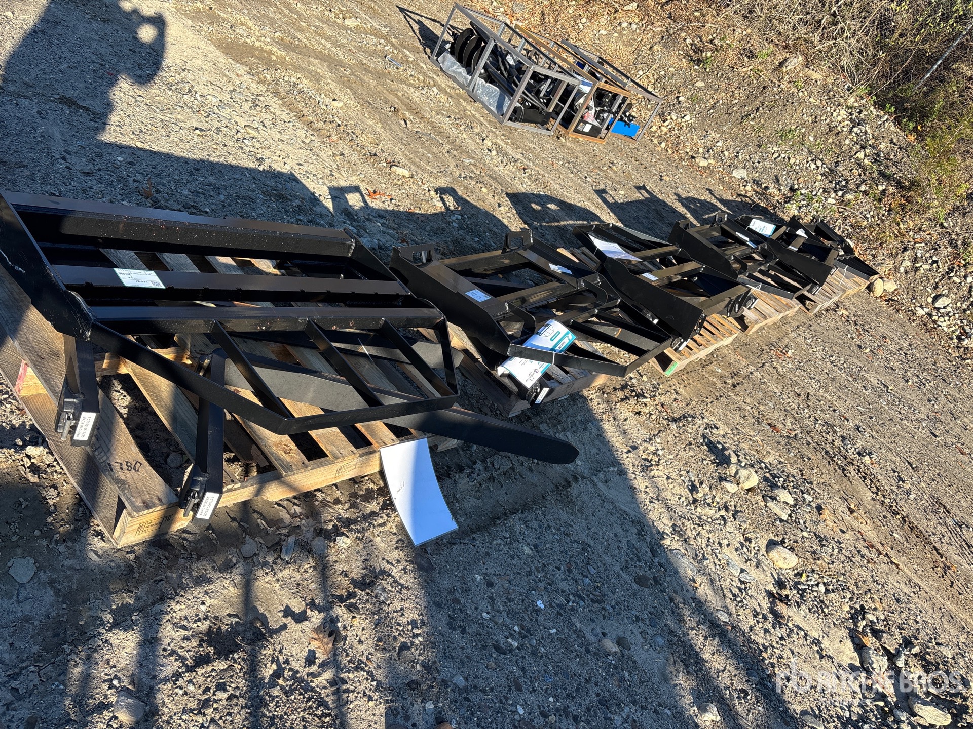 General Appearance with Bild, Ecke vorne links