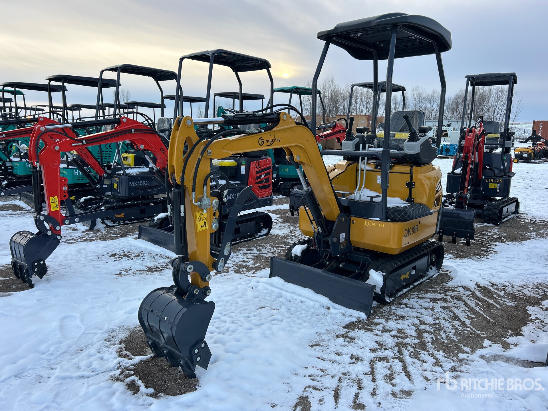 General Appearance with Picture, Left Front Corner