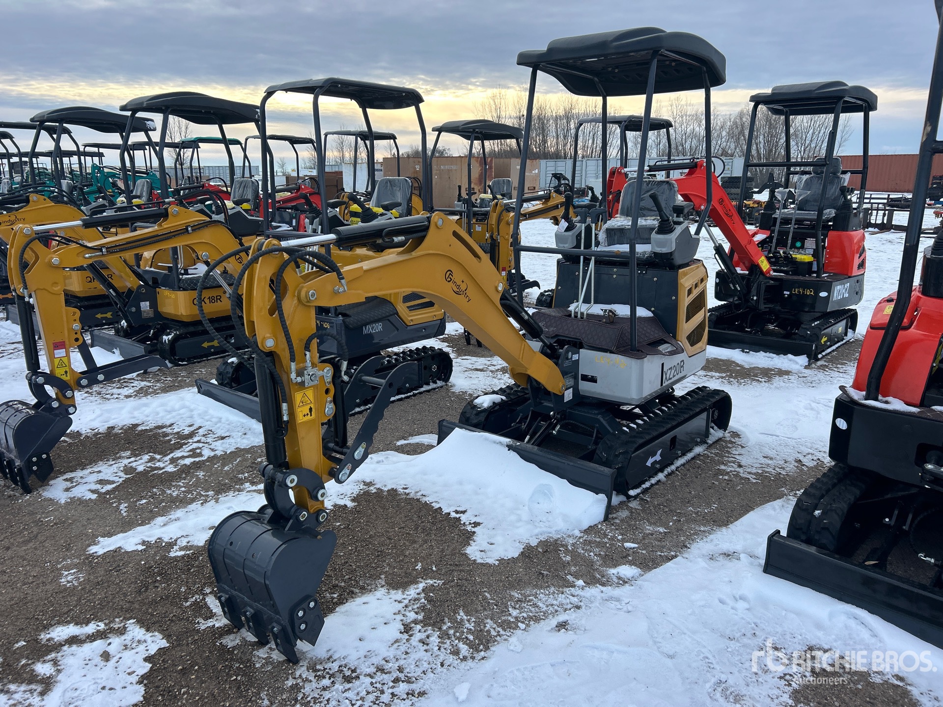 General Appearance with Picture, Left Front Corner