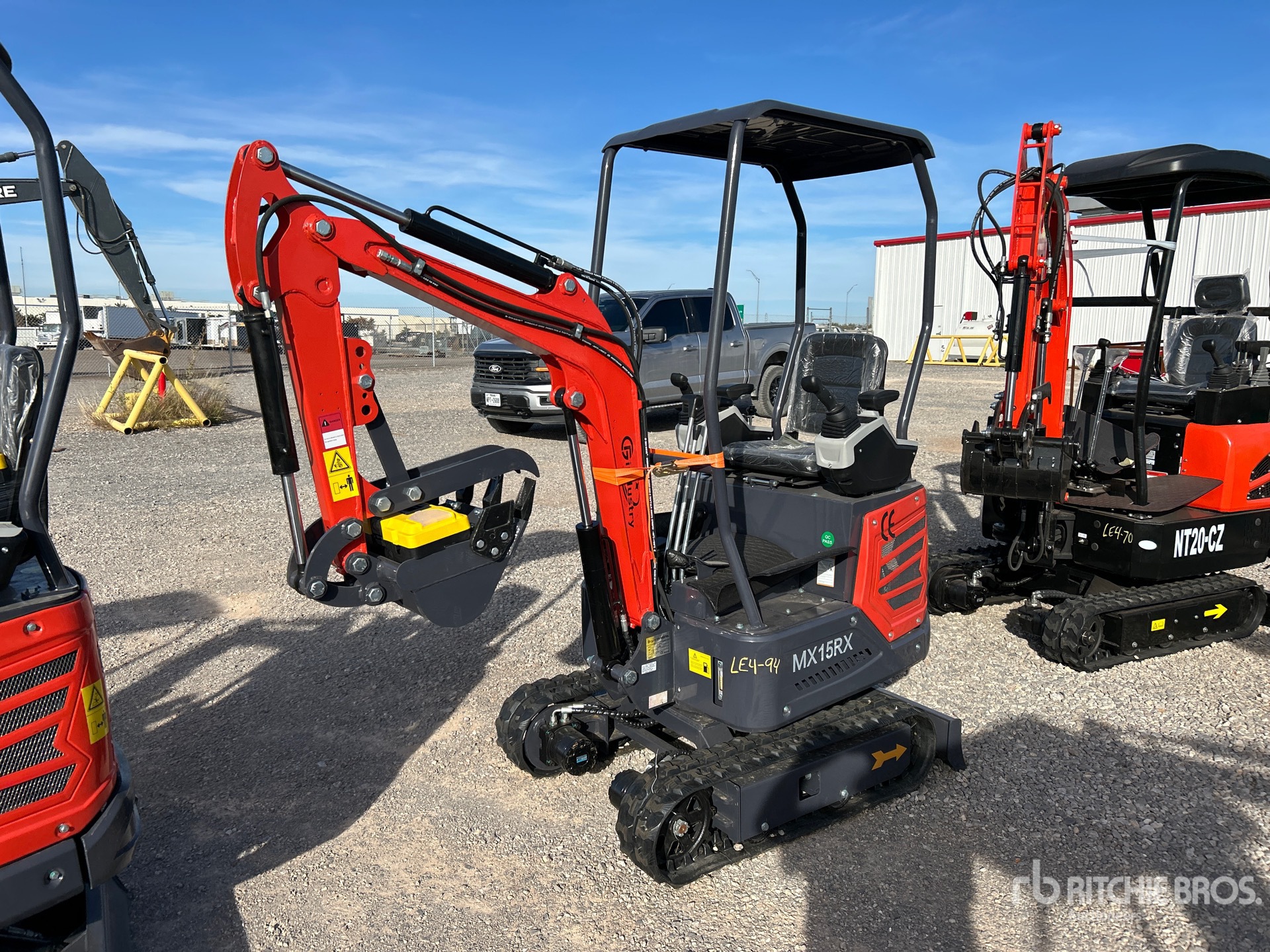 General Appearance with Picture, Left Front Corner