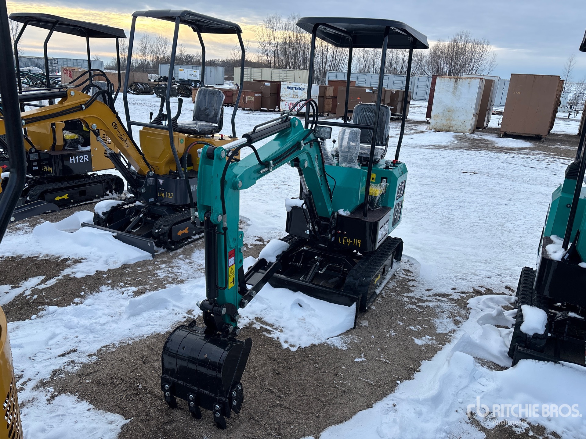 General Appearance with Picture, Left Front Corner