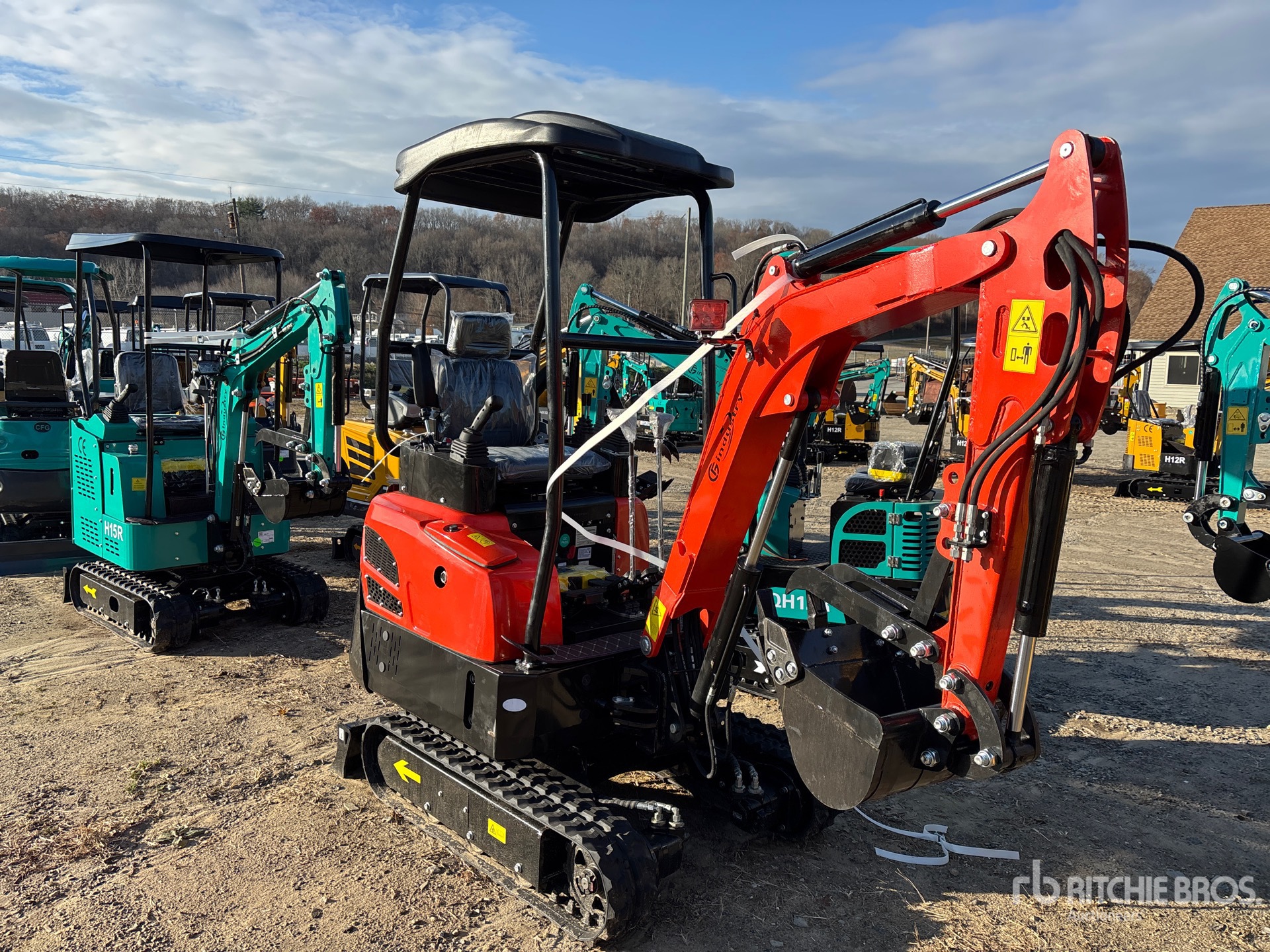 General Appearance with Picture, Right Front Corner