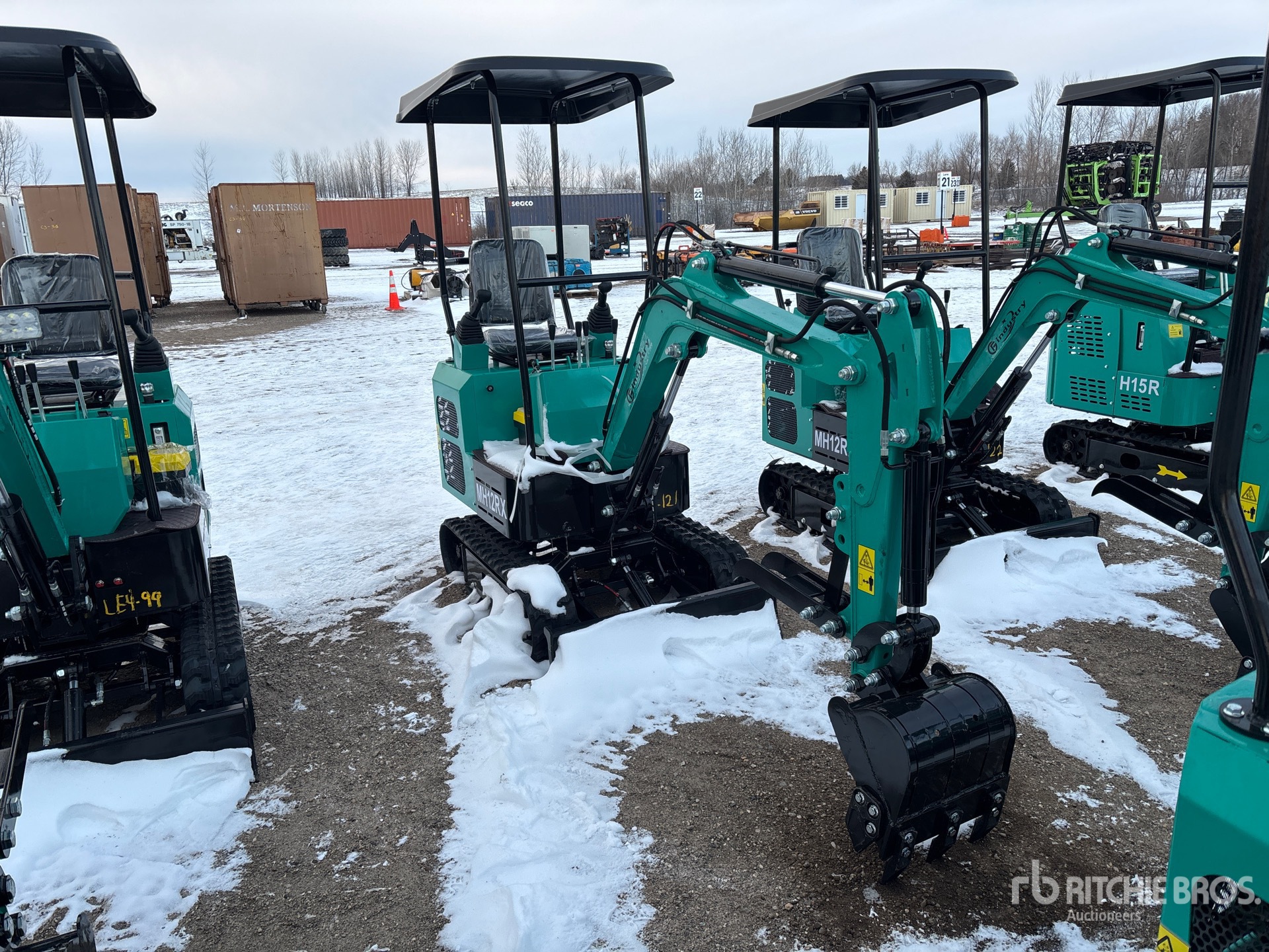 General Appearance with Picture, Right Front Corner