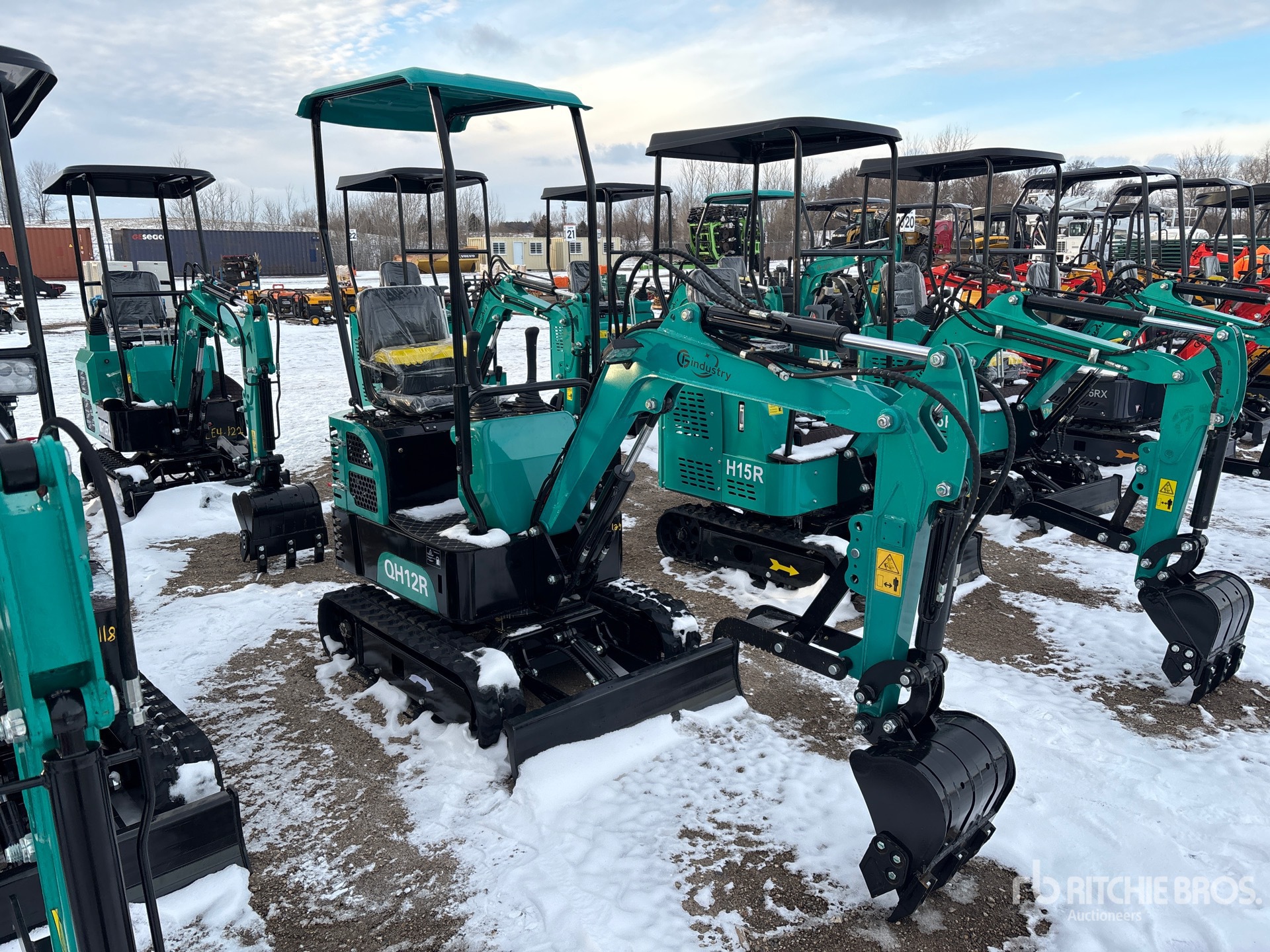 General Appearance with Picture, Right Front Corner