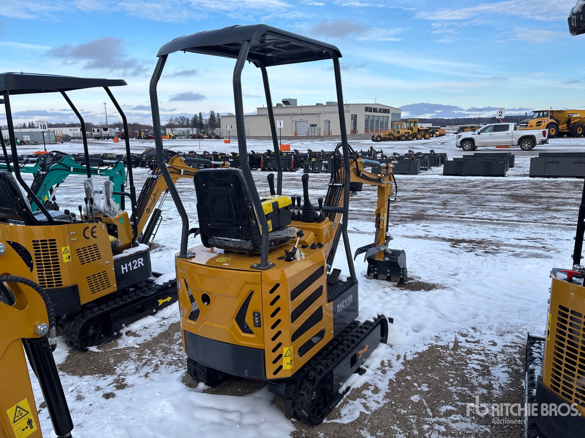 General Appearance with Picture, Right Rear Corner