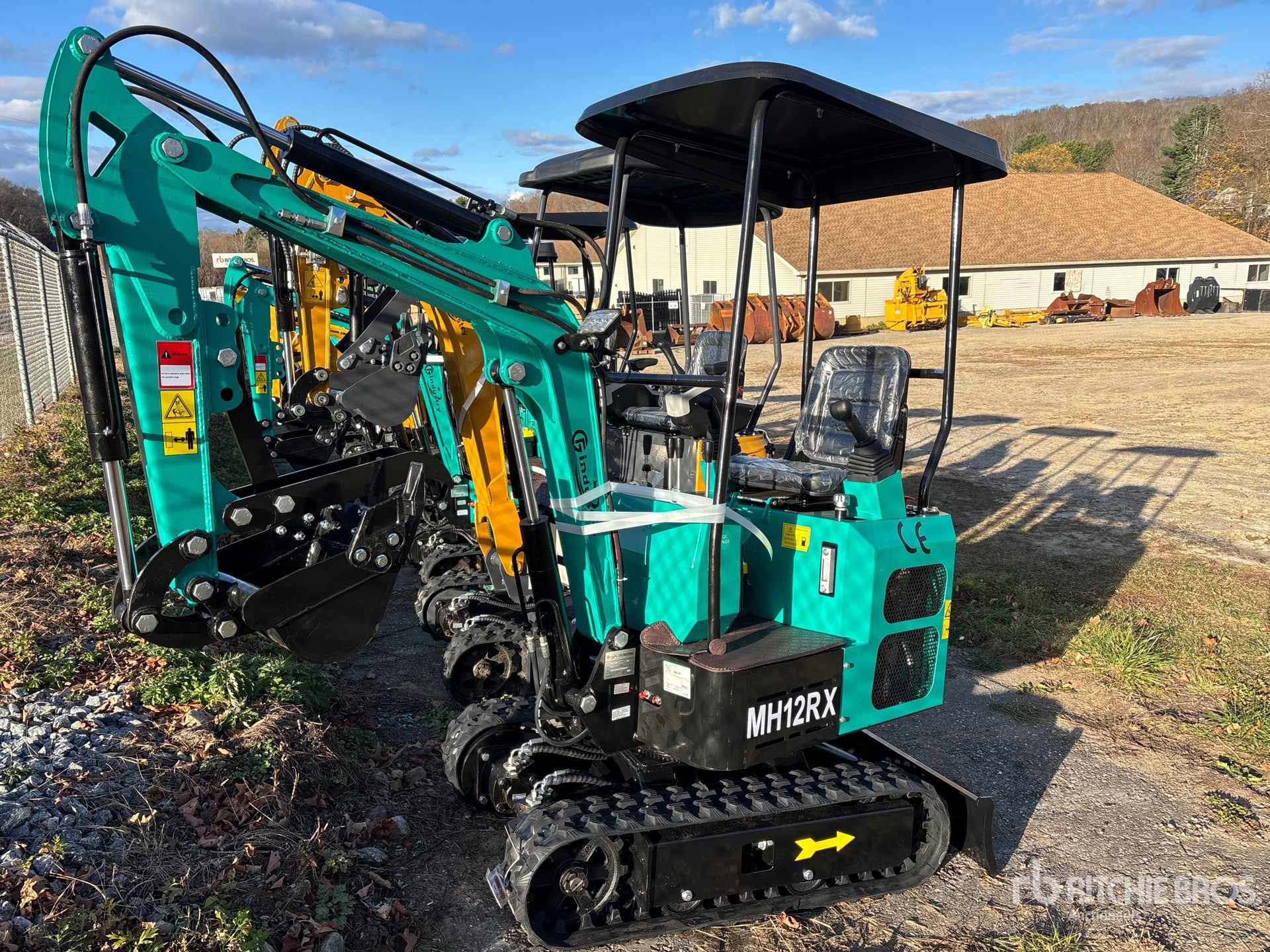 General Appearance with Picture, Left Front Corner