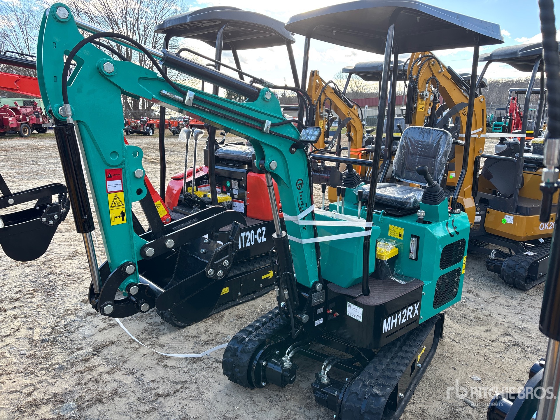 General Appearance with Featured Photo