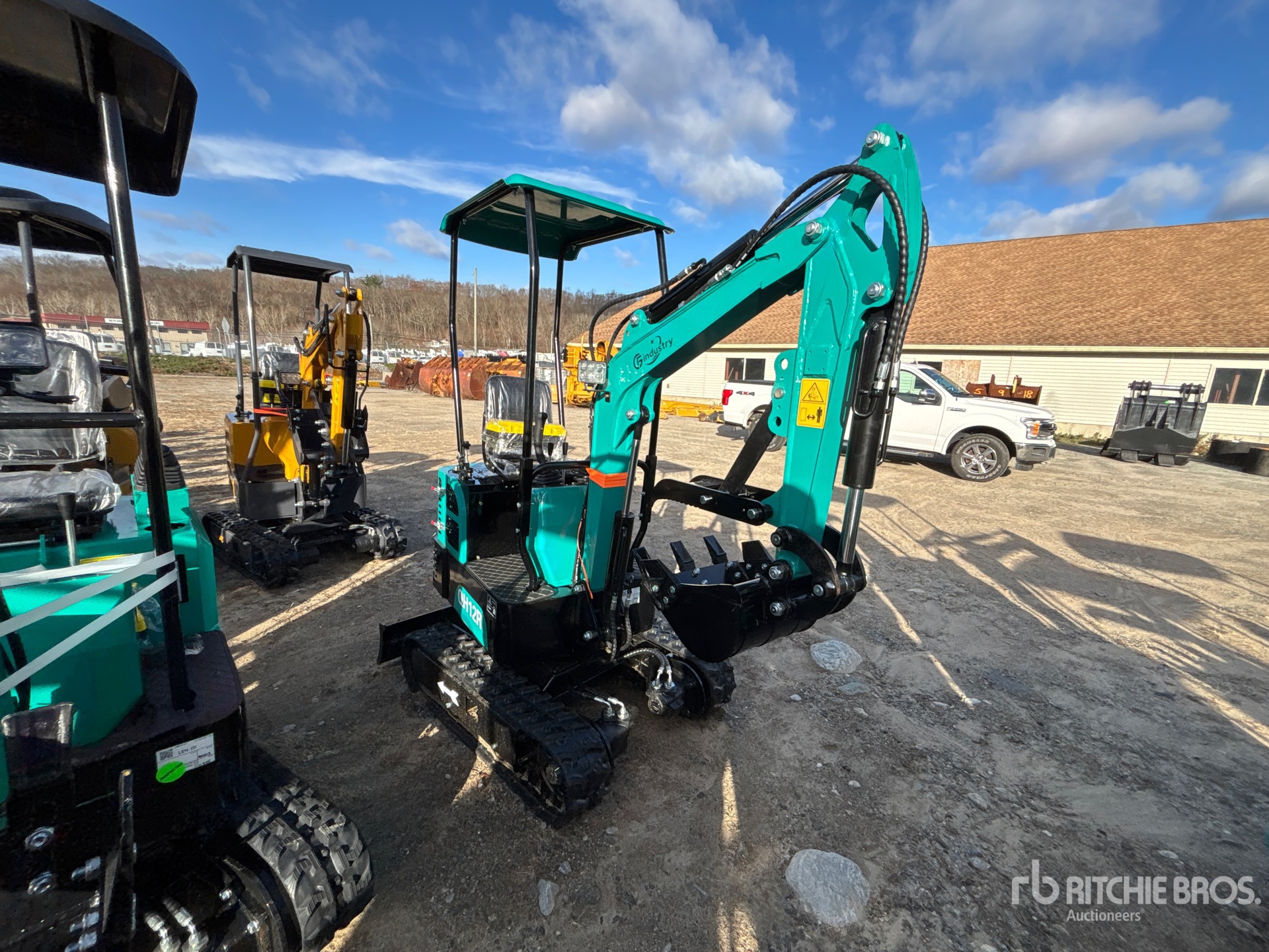 General Appearance with Picture, Right Front Corner