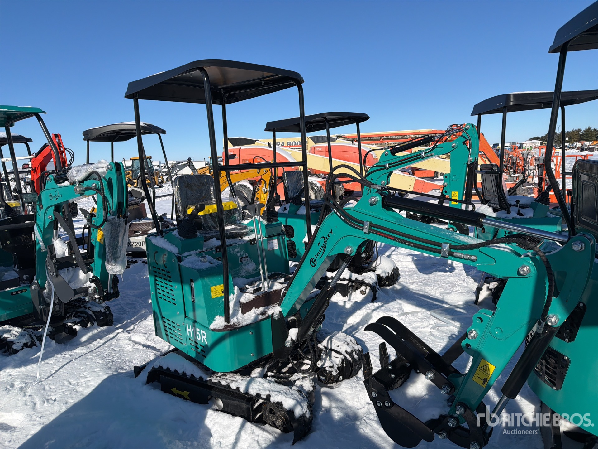 General Appearance with Picture, Right Front Corner