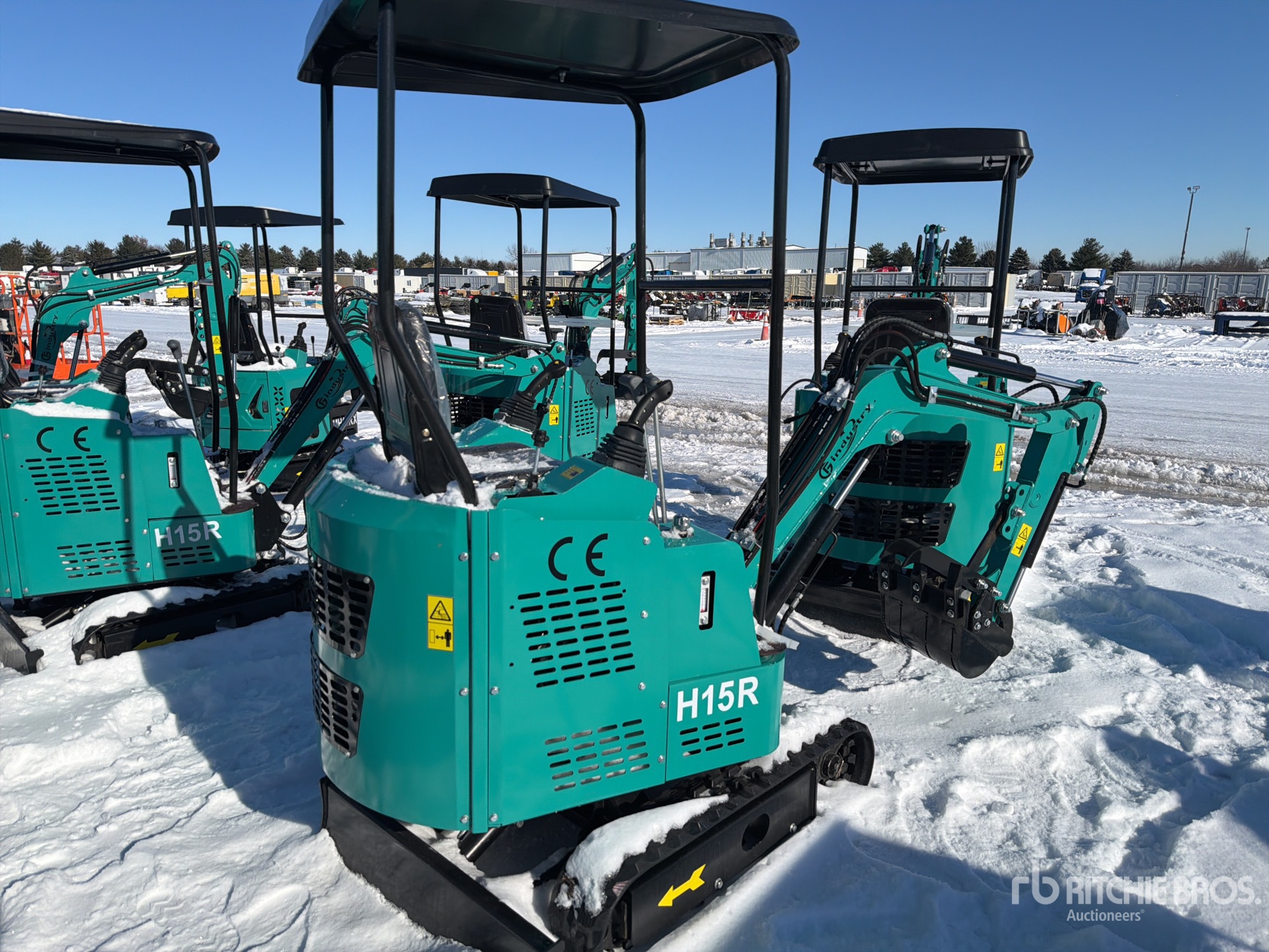 General Appearance with Picture, Right Rear Corner