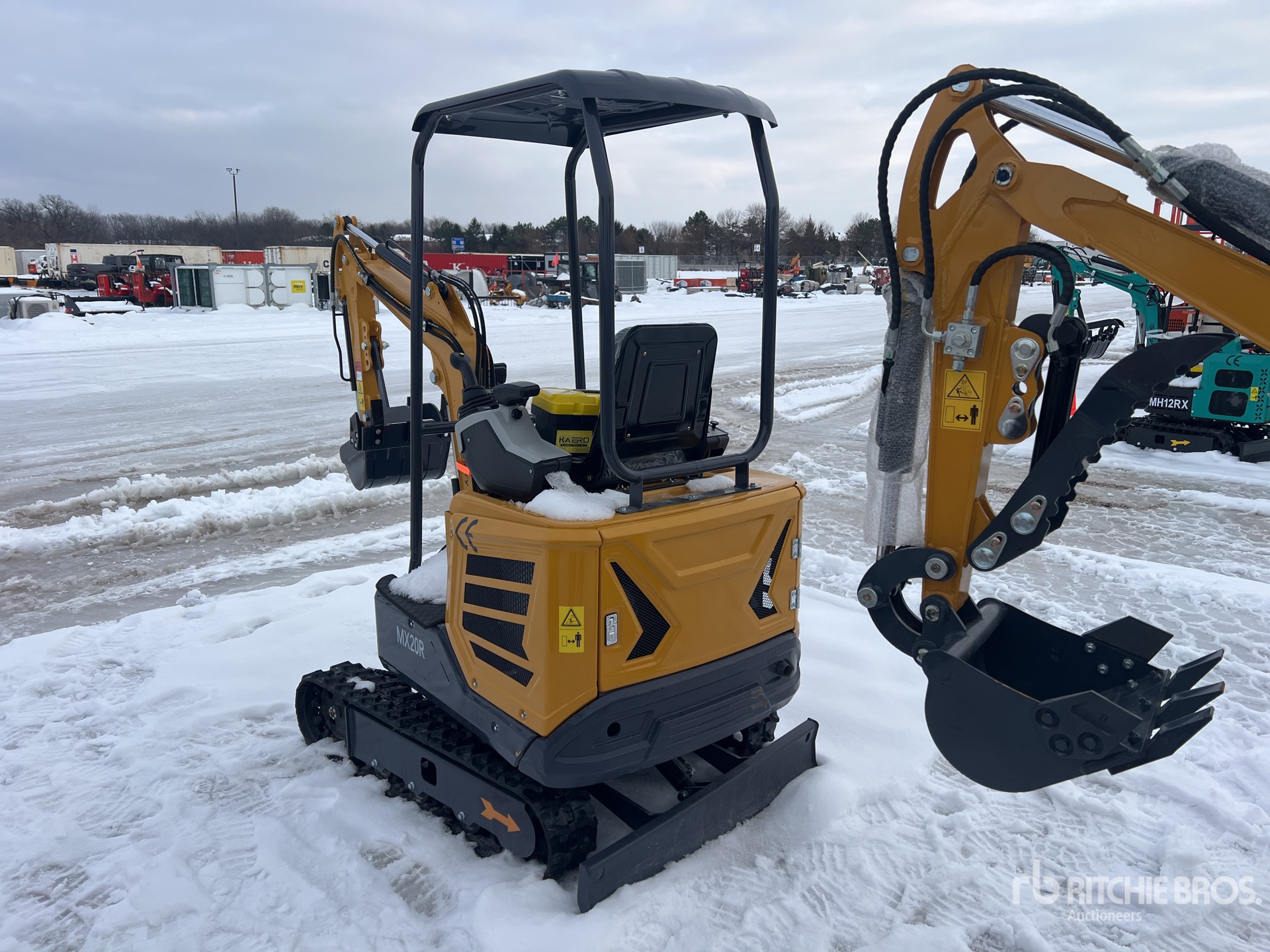 General Appearance with Picture, Left Rear Corner