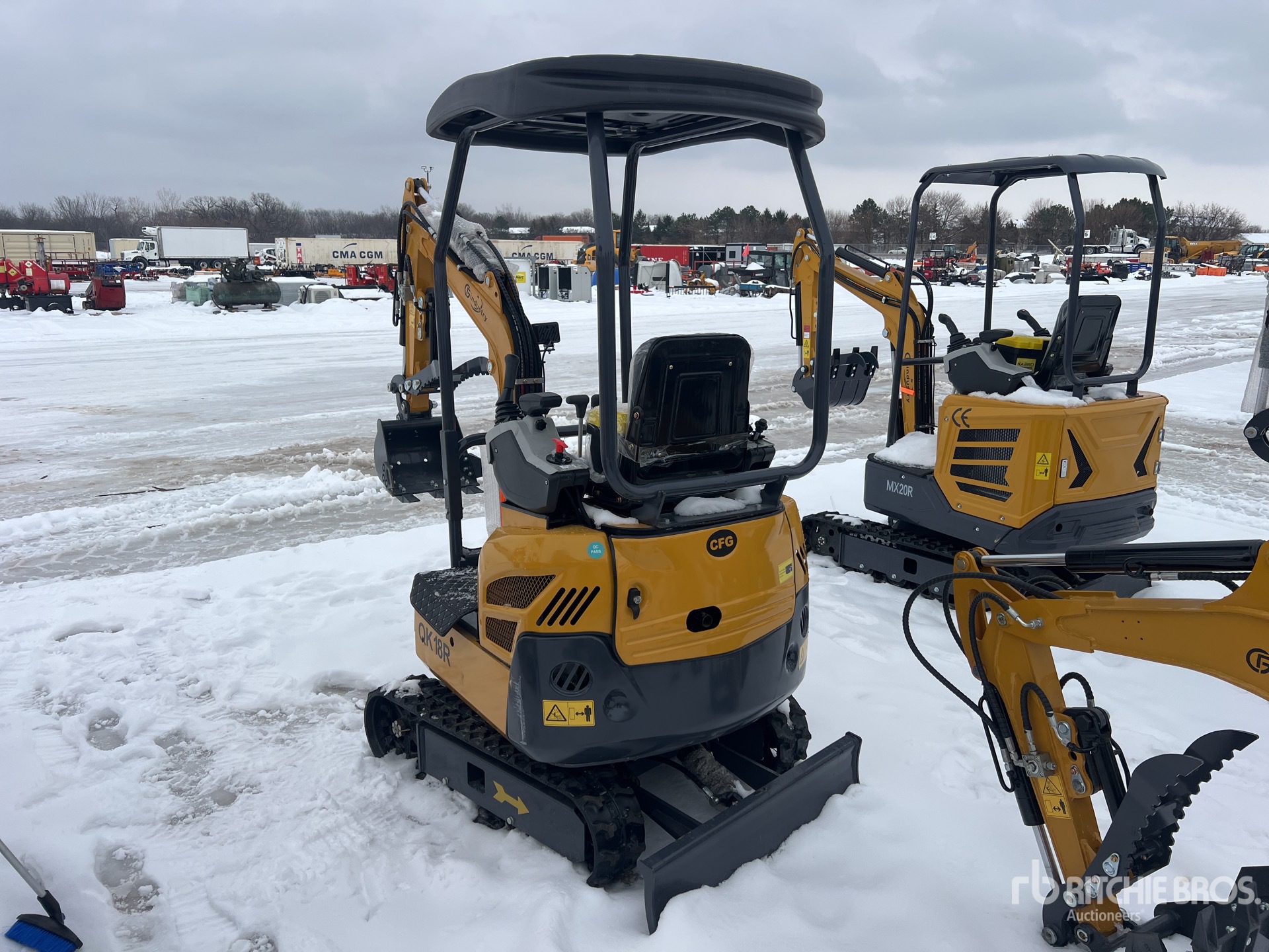 General Appearance with Picture, Left Rear Corner