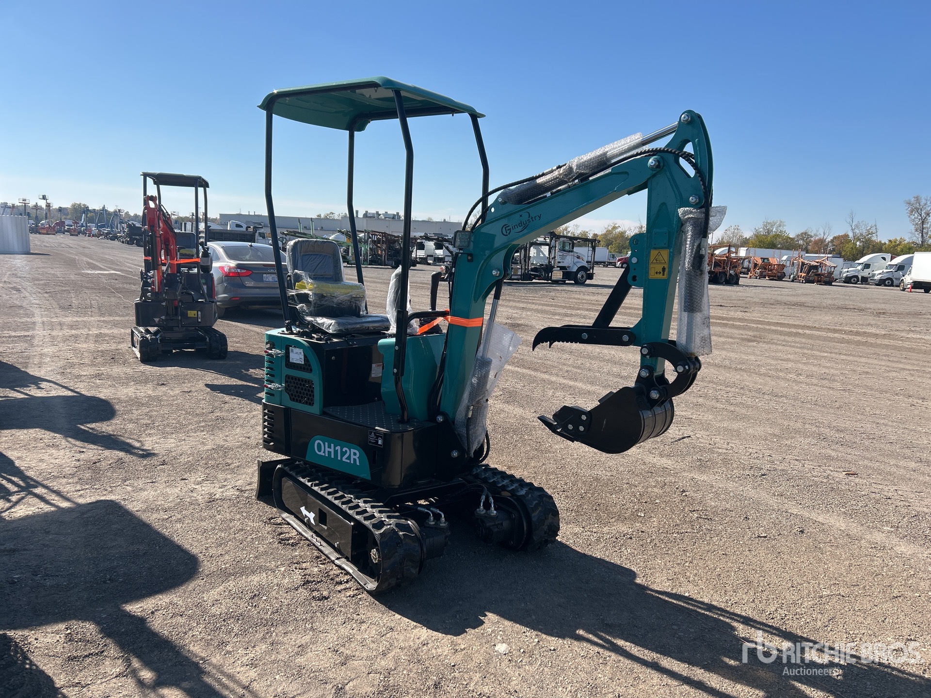 General Appearance with Picture, Right Front Corner