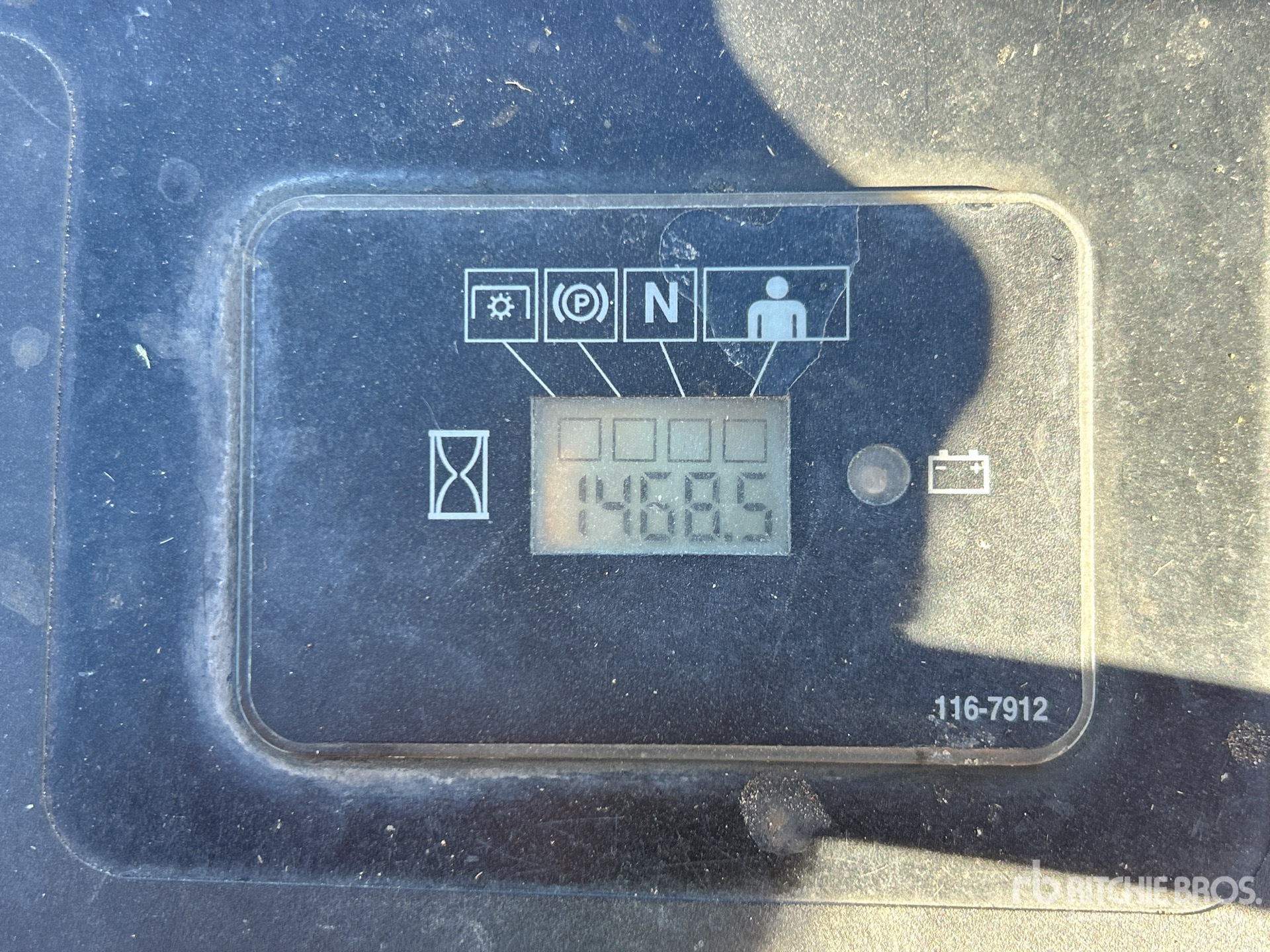 General Appearance with Hour Meter / Odometer